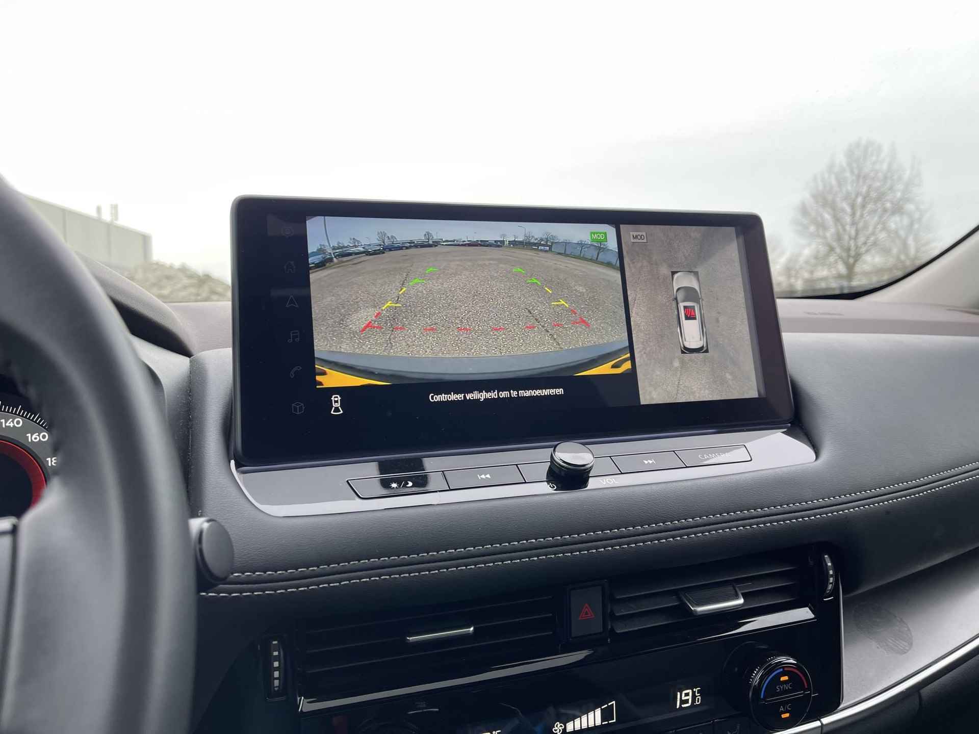 Nissan X-Trail 1.5 e-4orce N-Connecta 4WD 7p. Lounge Pack | Panoramadak | Adapt. Cruise Control | 360° Camera | Dodehoek | Apple Carplay/Android Auto | Rijklaarprijs! - 19/26