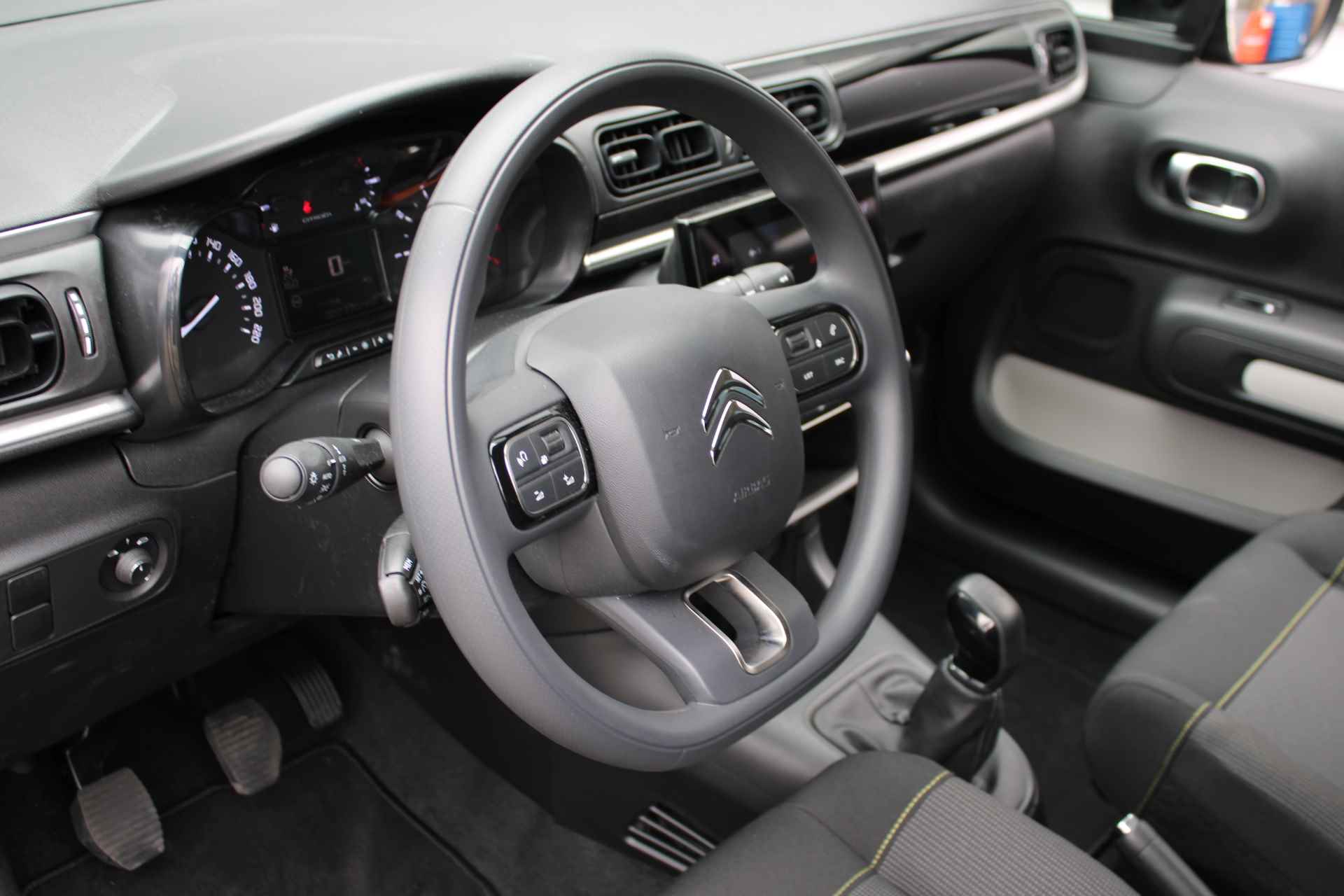 Citroën C3 1.2 83pk Plus | NAVI | CAMERA | LED | PDC | CLIMA | CRUISE | DAB | AFN. TREKHAAK | CARPLAY/ANDROID AUTO | - 19/27