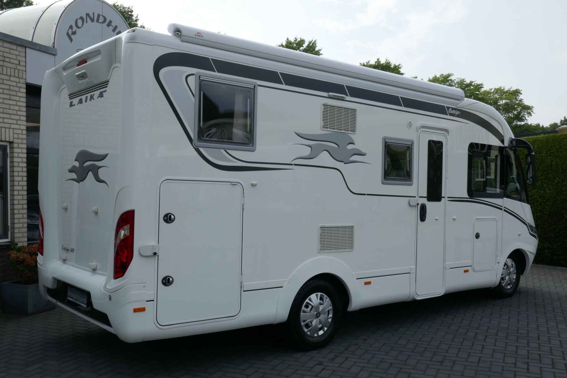 Laika Ecovip 609 Integraal 150 pk Euro5 Fiat Ducato Maxi **Enkele bedden/Hefbed/Zonnepaneel/Lithium/Satelliet TV//Veel opties/2e eigen - 2/62