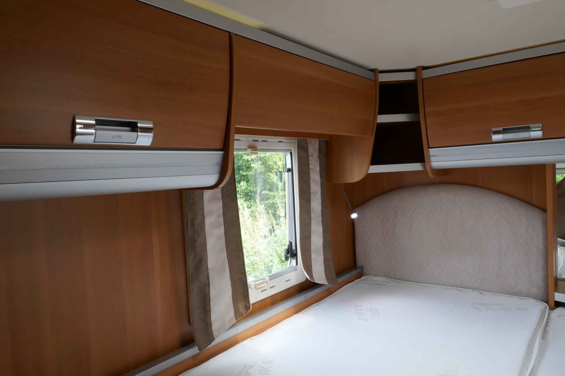 Laika Ecovip 609 Integraal 150 pk Euro5 Fiat Ducato Maxi **Enkele bedden/Hefbed/Zonnepaneel/Lithium/Satelliet TV//Veel opties/2e eigen - 26/62