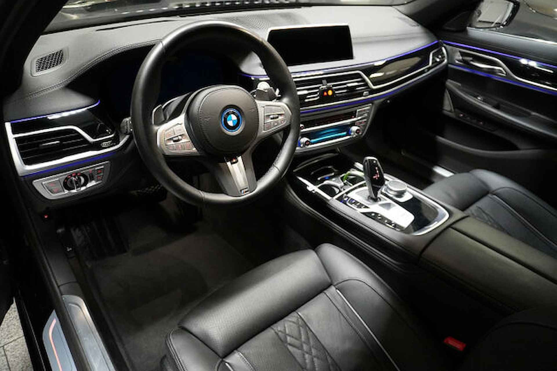 BMW 7 Serie 745Le xDrive High Executive Nachtzicht Head-Up Schuifdak Stoelkoeling Massage 20 inch - 6/16