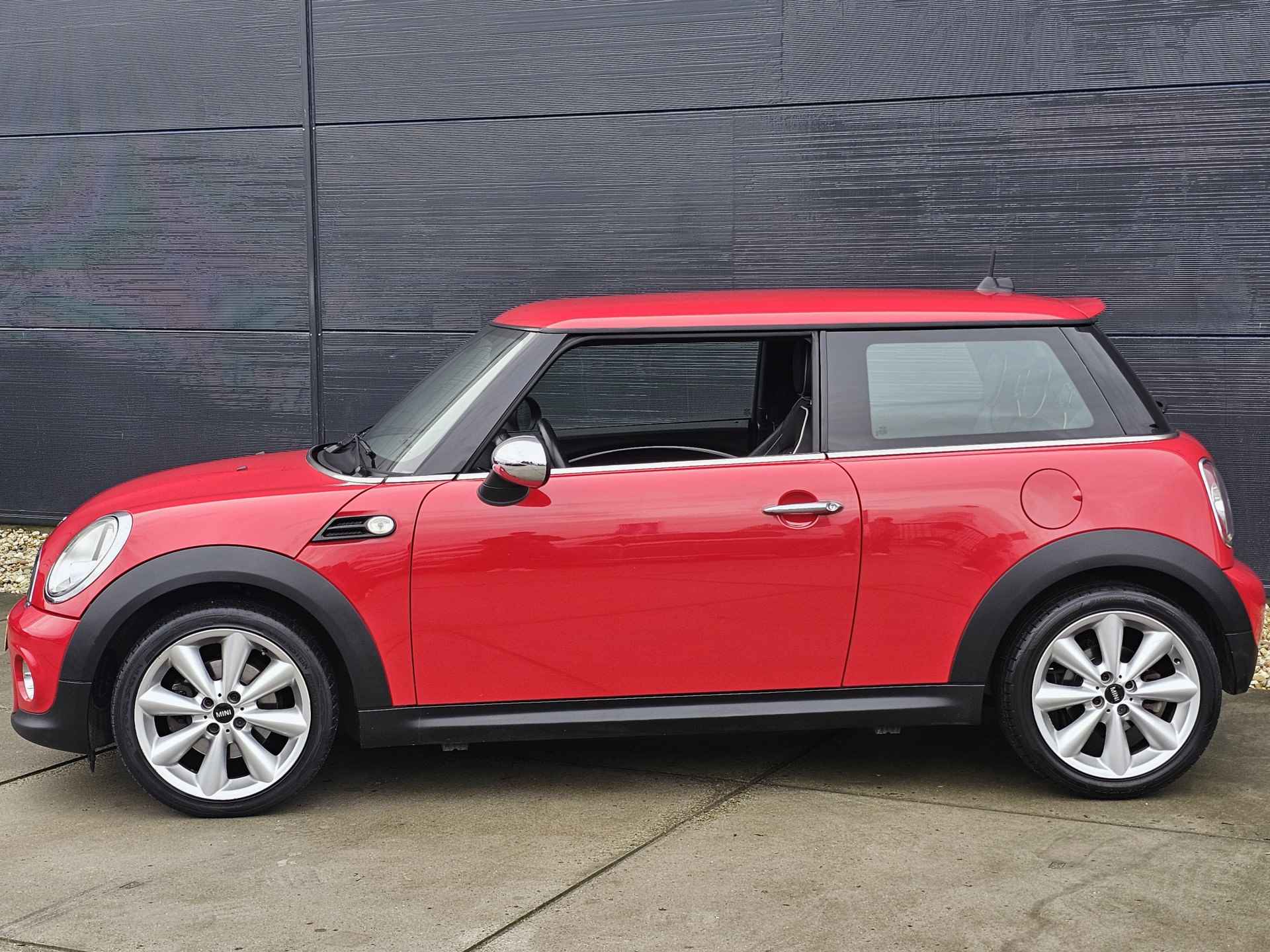 MINI Mini 1.6 Cooper Chili Final Edition | Lederen Bekleding Stoelverwarming | Navigatie - 5/37