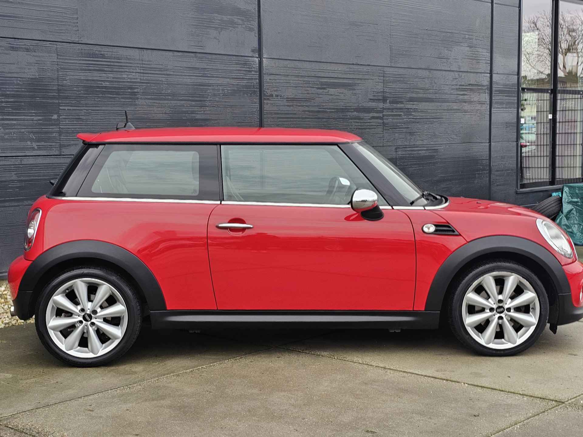 MINI Mini 1.6 Cooper Chili Final Edition | Lederen Bekleding Stoelverwarming | Navigatie - 8/37