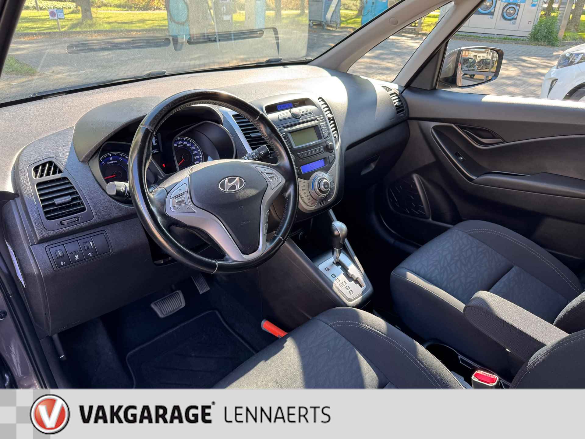 Hyundai Ix20 1.6i i-Vision AUTOMAAT, Rijklaarprijs / 12 mnd garantie - 12/24