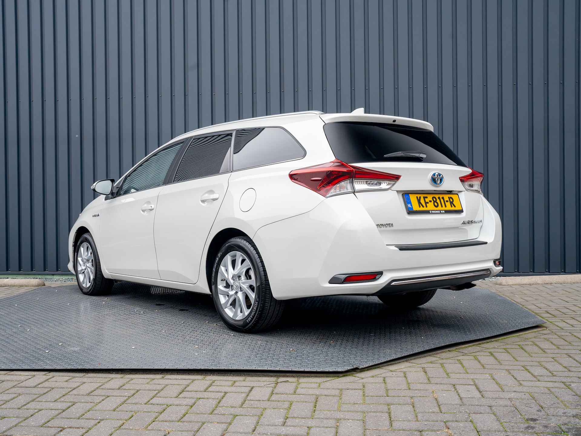 Toyota Auris 1.8 Hybrid Dynamic | Camera | Navi | Prijs Rijklaar!! - 5/41