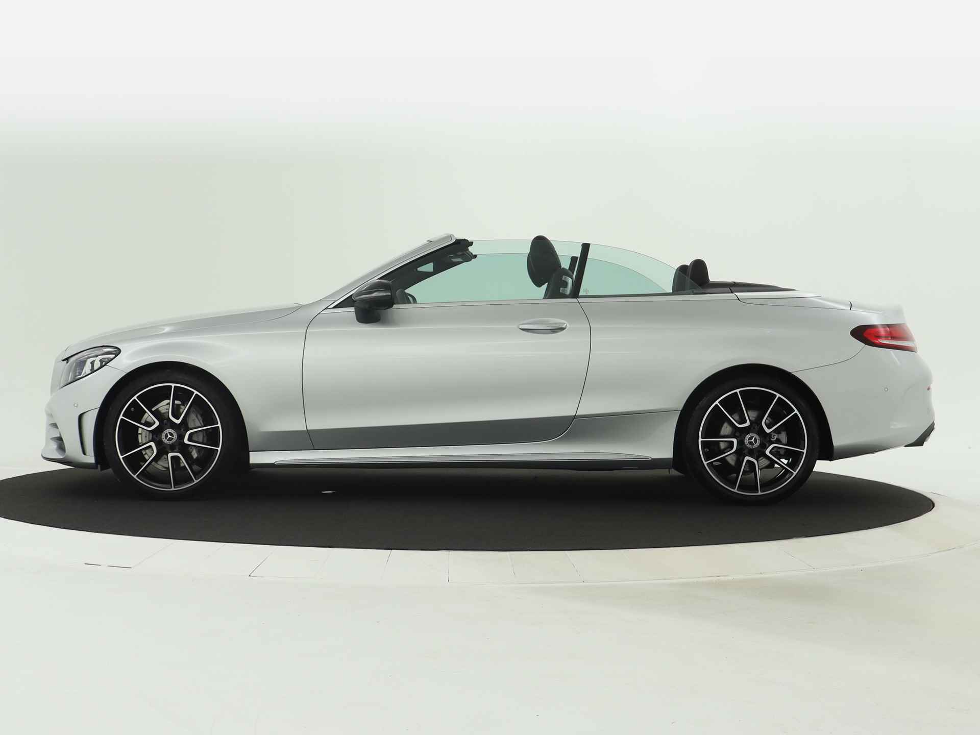 Mercedes-Benz C-Klasse Cabrio 180 Premium Plus Pack | Burmester | Elektrische stoelverstelling | Sfeerverlichting | Stoelverwarming | Rij-assistentiepakket | | Inclusief 24 maanden MB Certified garantie voor Europa. - 4/48