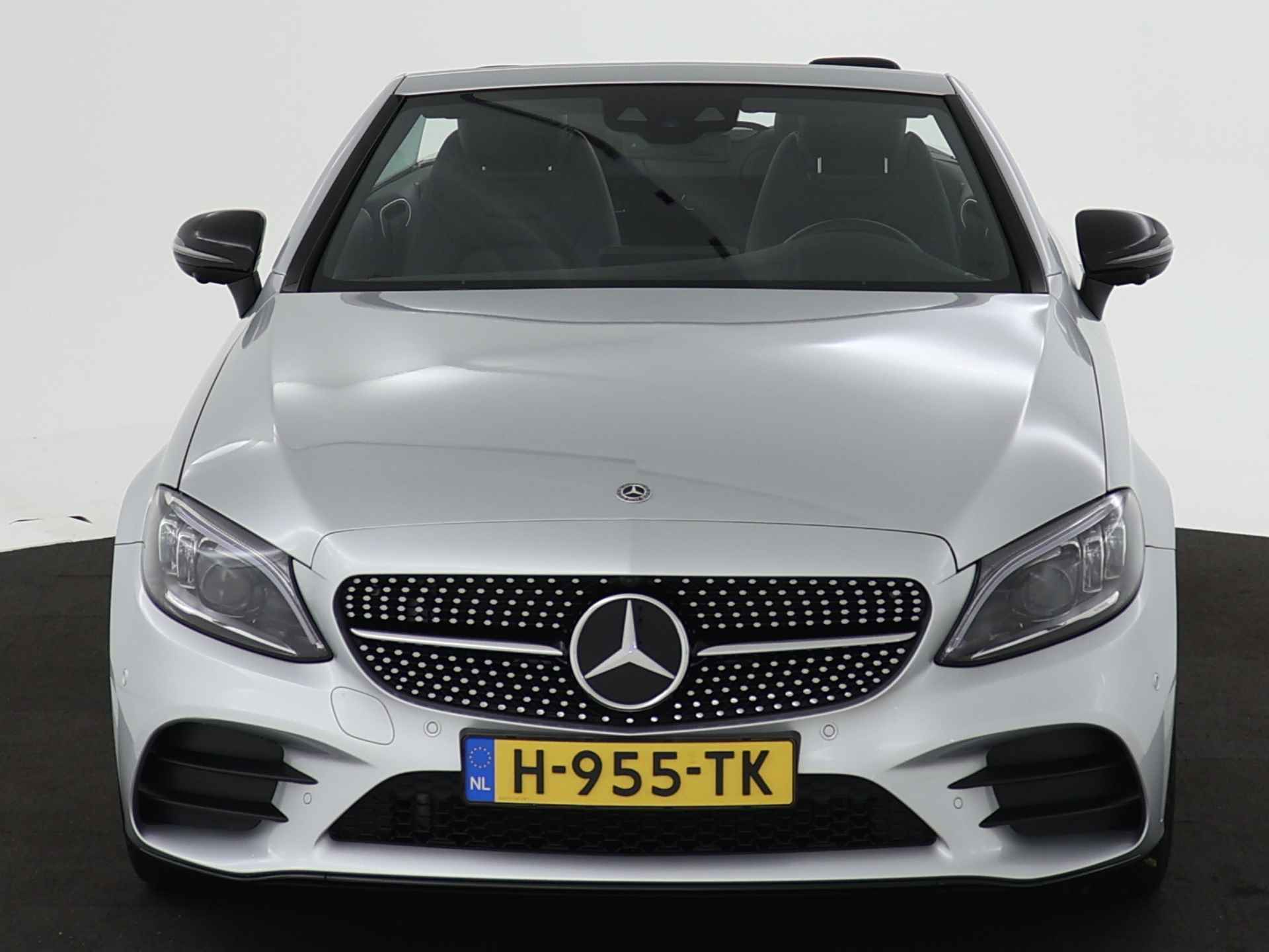 Mercedes-Benz C-Klasse Cabrio 180 Premium Plus Pack | Burmester | Elektrische stoelverstelling | Sfeerverlichting | Stoelverwarming | Rij-assistentiepakket | | Inclusief 24 maanden MB Certified garantie voor Europa. - 28/48