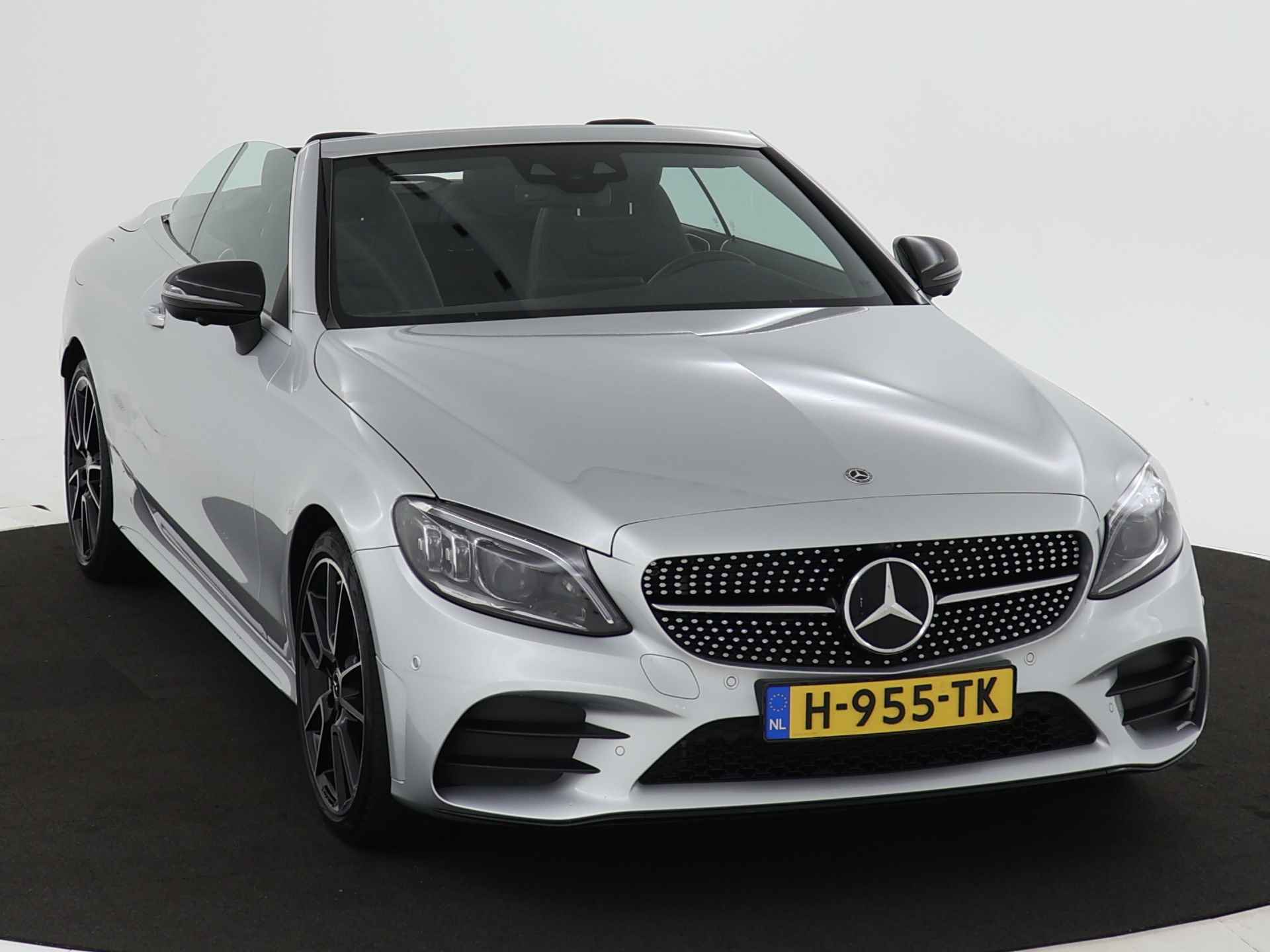 Mercedes-Benz C-Klasse Cabrio 180 Premium Plus Pack | Burmester | Elektrische stoelverstelling | Sfeerverlichting | Stoelverwarming | Rij-assistentiepakket | | Inclusief 24 maanden MB Certified garantie voor Europa. - 29/48