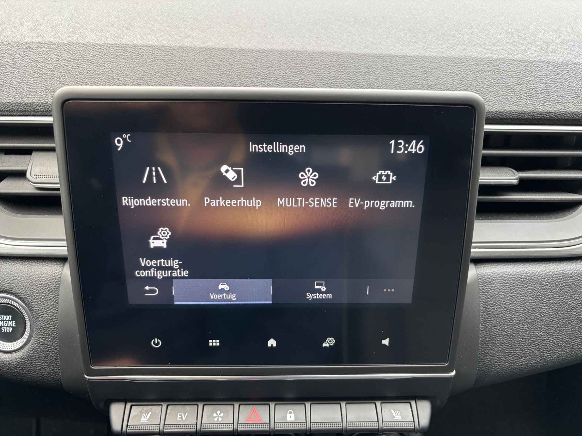 Renault Captur 1.6 E-Tech Plug-in Hybrid 160 Intens Camera I Carplay I LED verl. - 37/51