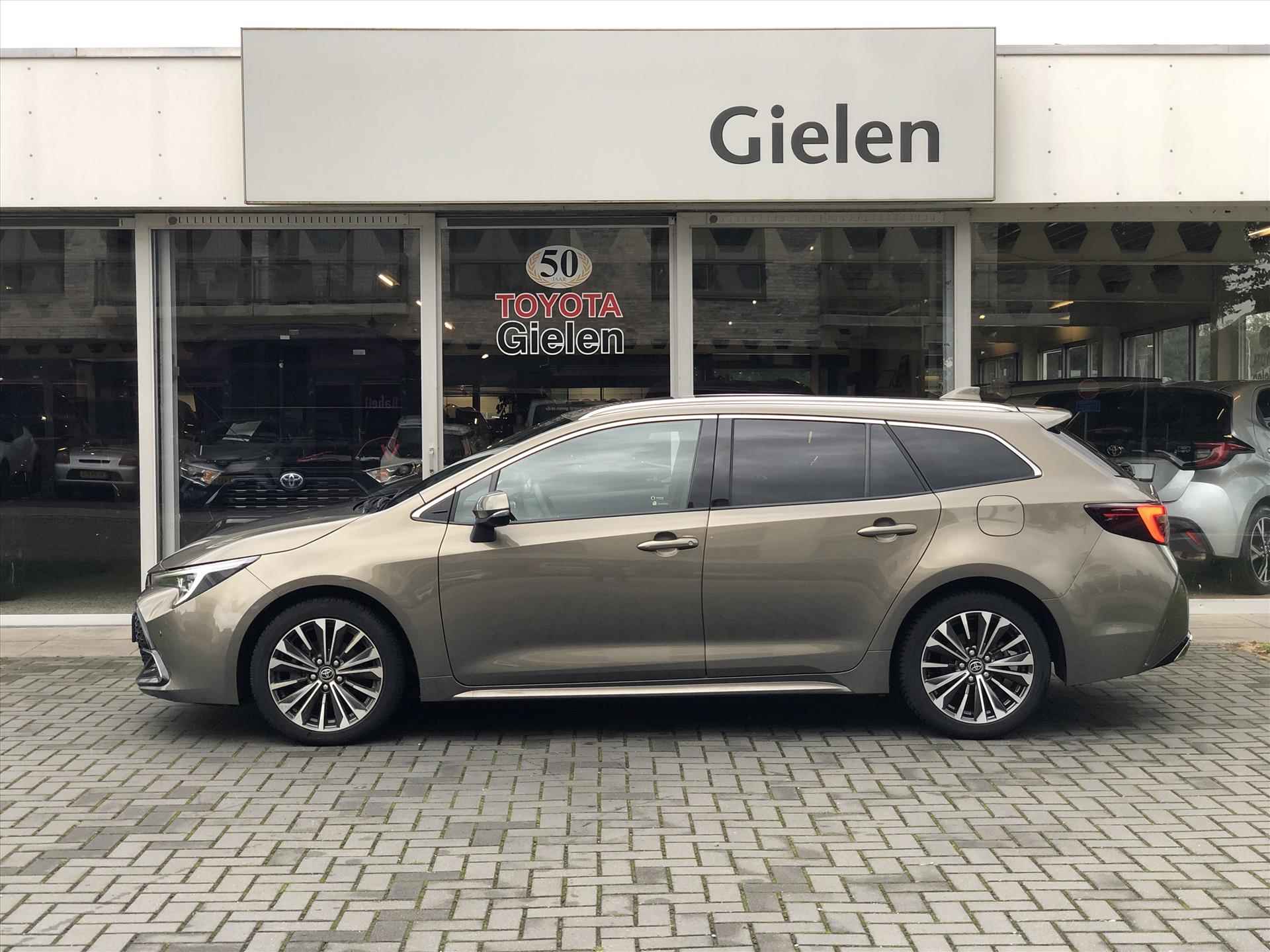 Toyota Corolla Touring Sports 1.8 Full Hybrid Dynamic Plus | Smart Connect, Dodehoekherkenning, Parkeersensoren, Stoel + Stuurverwarming, Keyless - 14/40