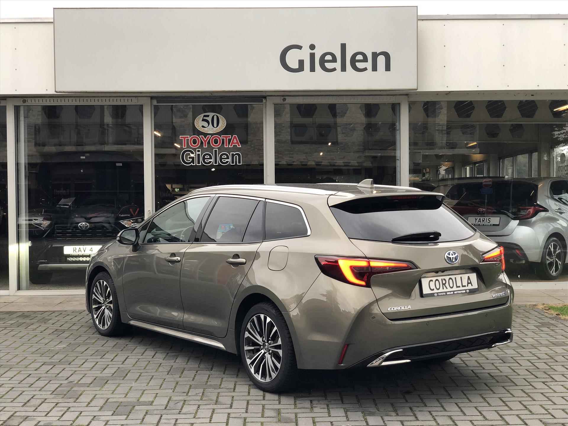 Toyota Corolla Touring Sports 1.8 Full Hybrid Dynamic Plus | Smart Connect, Dodehoekherkenning, Parkeersensoren, Stoel + Stuurverwarming, Keyless - 40/40