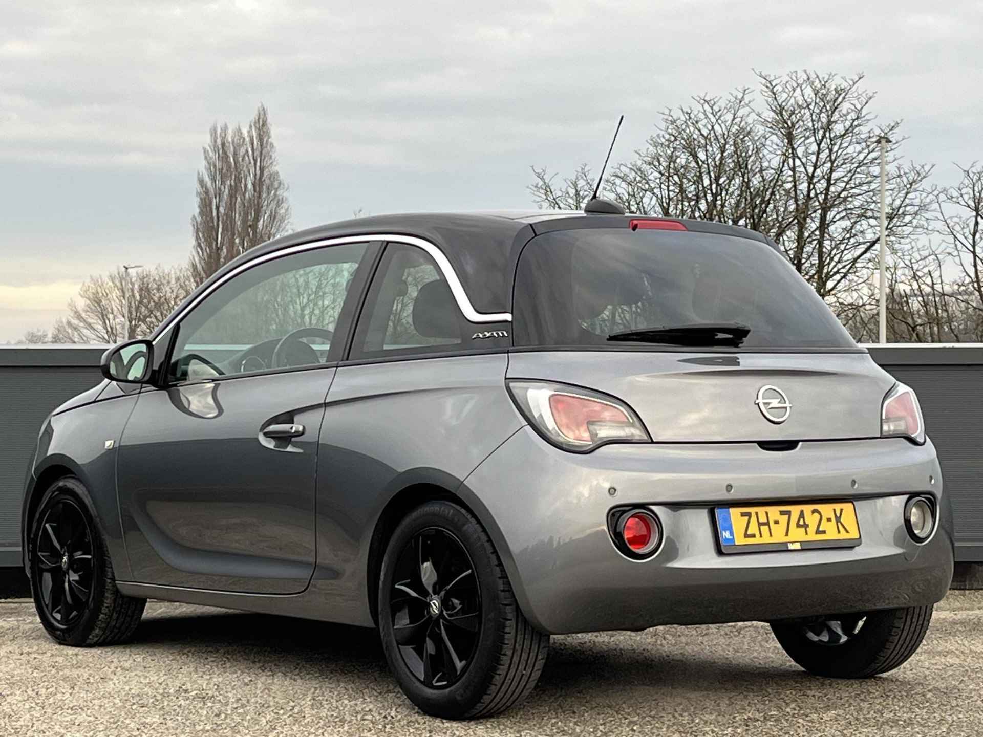 Opel ADAM 1.0 Turbo 90pk BlitZ+ | STOEL- EN STUURVERWARMING | BLACK ROOF PACK | APPLE CARPLAY / ANDROID AUTO | NAVI | ISOFIX | - 10/47