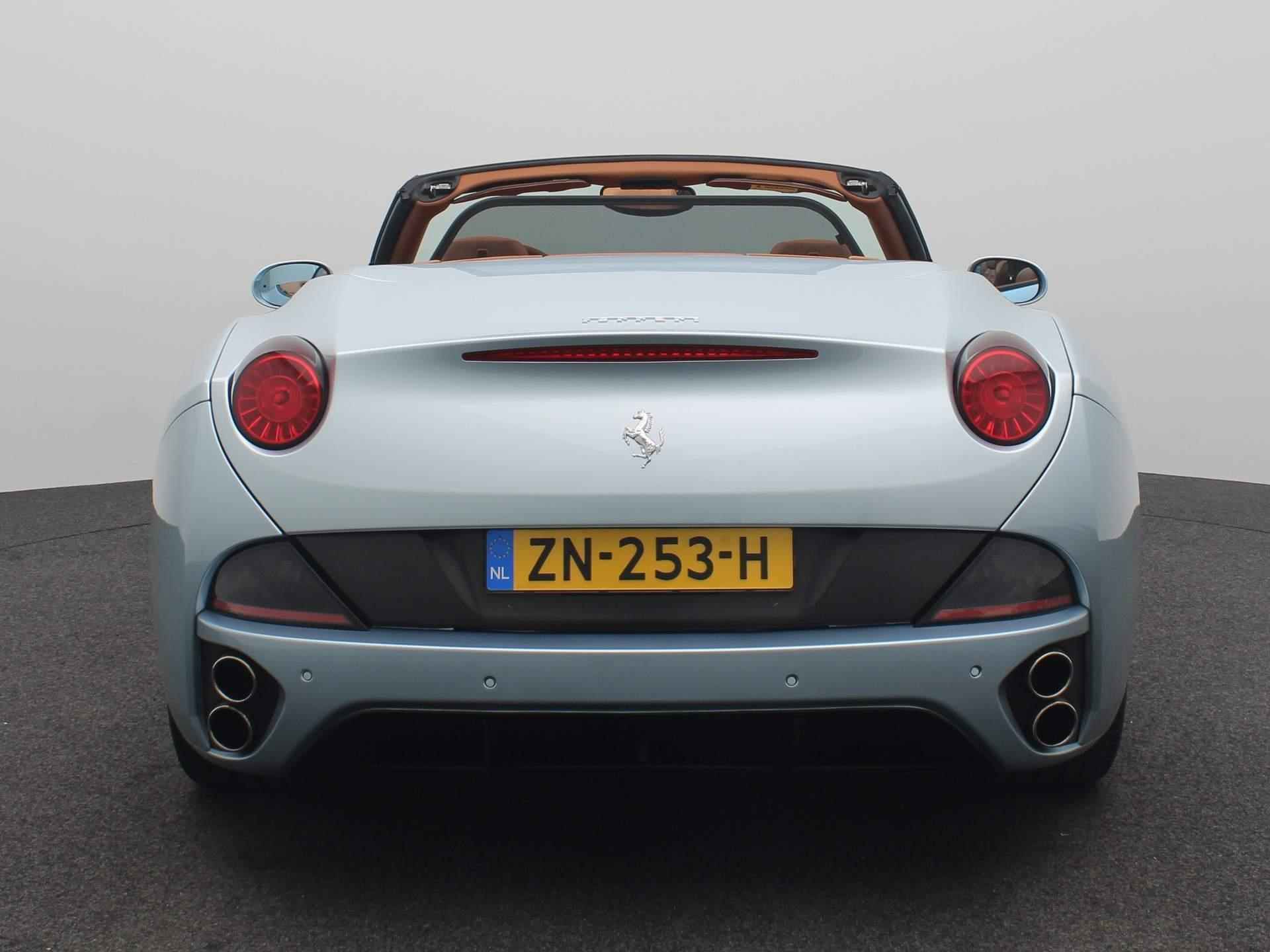 Ferrari California 4.3 V8 | NP EUR 246.700,-| Dealer Onderhouden | Keramisch | Daytona Seats | 20 Inch | - 7/64