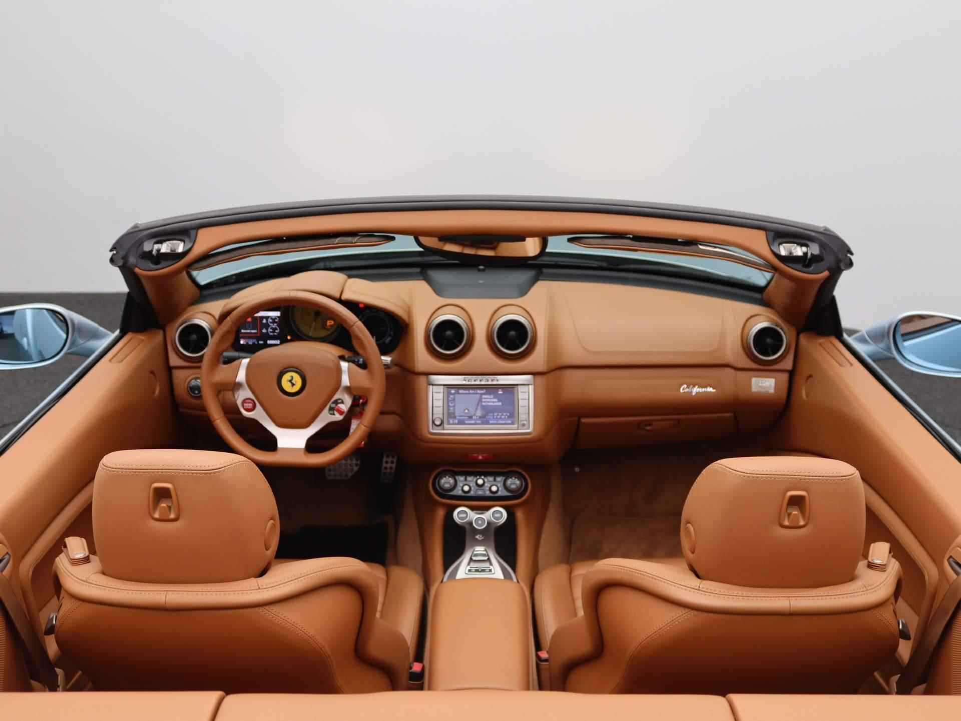 Ferrari California 4.3 V8 | NP EUR 246.700,-| Dealer Onderhouden | Keramisch | Daytona Seats | 20 Inch | - 36/64