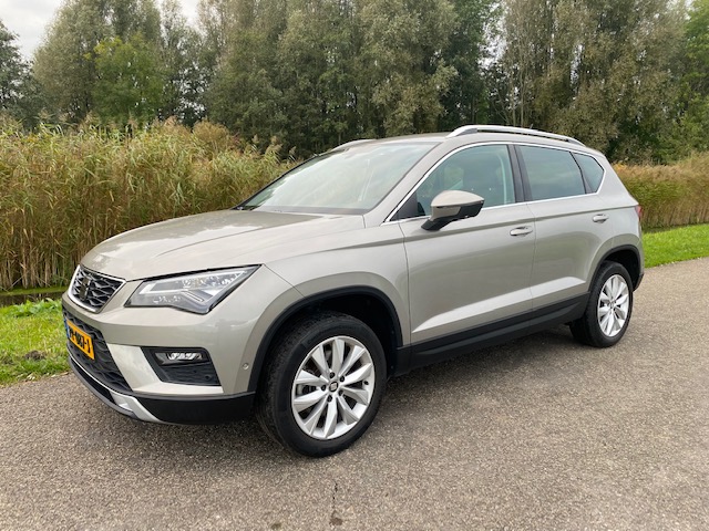 SEAT Ateca 1.0 TSI Limited Edition | Apple carplay / Android auto | Navigatie | Camera | Pdc V+A | Cruise control | PDC V+A | Alcantara | NAP | Rijklaar prijs!