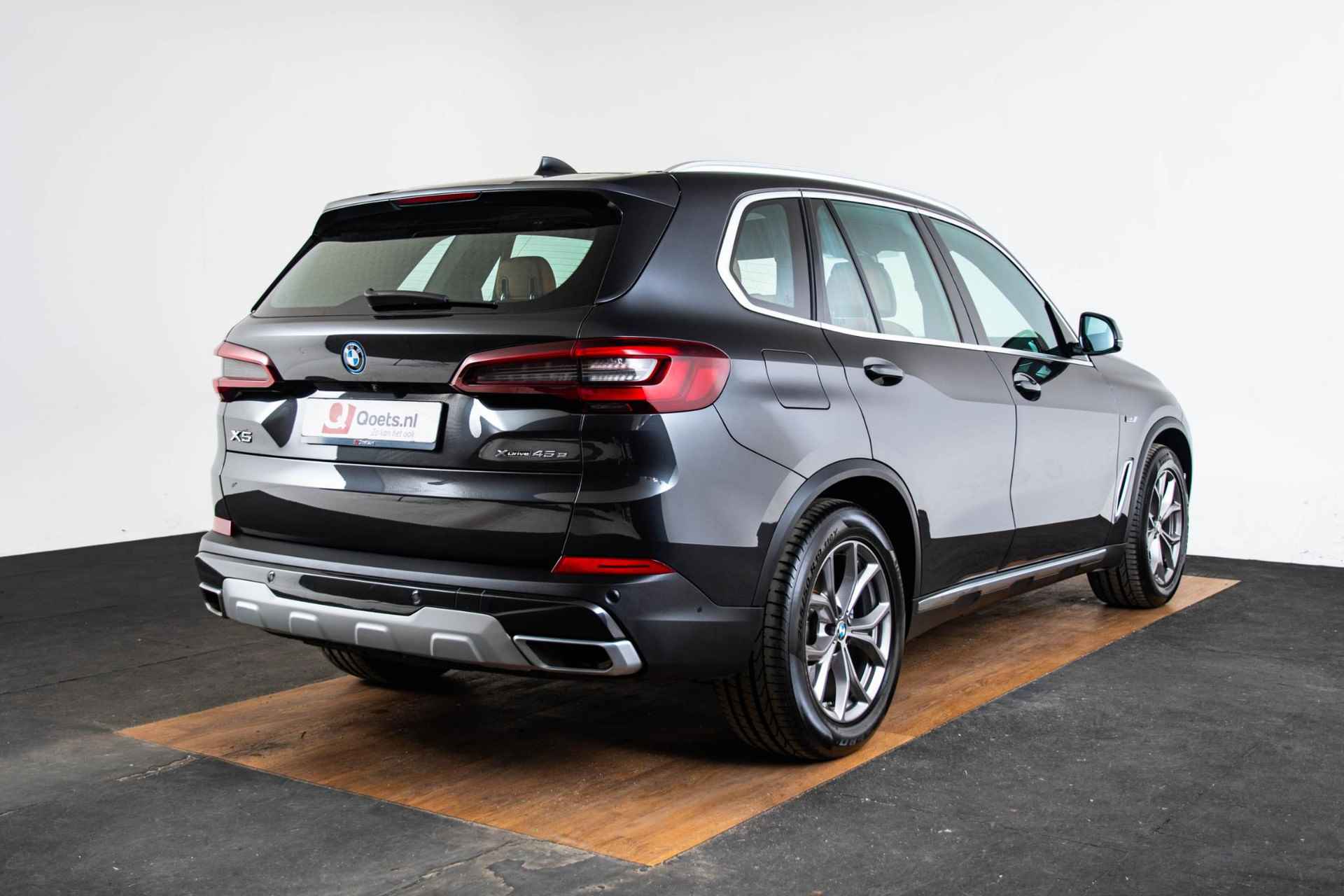 BMW X5 xDrive45e Executive Xline - Panoramadak - Parking Assistant - Comfortstoelen - Warmte Comfort Pack - dimmende binnen/buitenspiegel - Comfort Access - M Sportstuurwiel - Ambiance verlichting - - 2/66