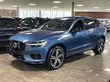 Volvo XC60 T6 AWD Recharge R-Design | Harman Kardon | Adaptieve Cruise Control | Standkachel met Volvo On Call App | Full LED meesturende k