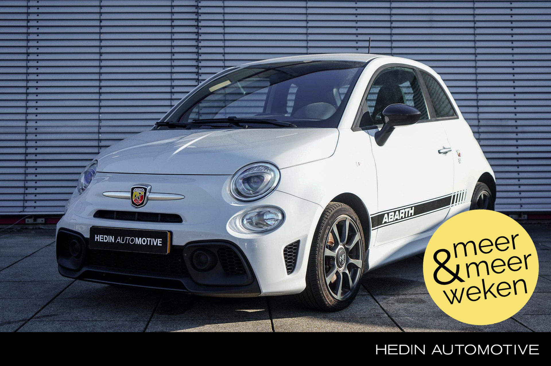 Abarth 595 1.4 T-Jet Turbo | Navigatie, DAB, Bluetooth & AppleCarplay/AndroidAuto | Parkeersensoren | Licht- en Regensensor | Digitale teller | 16'' Velgen