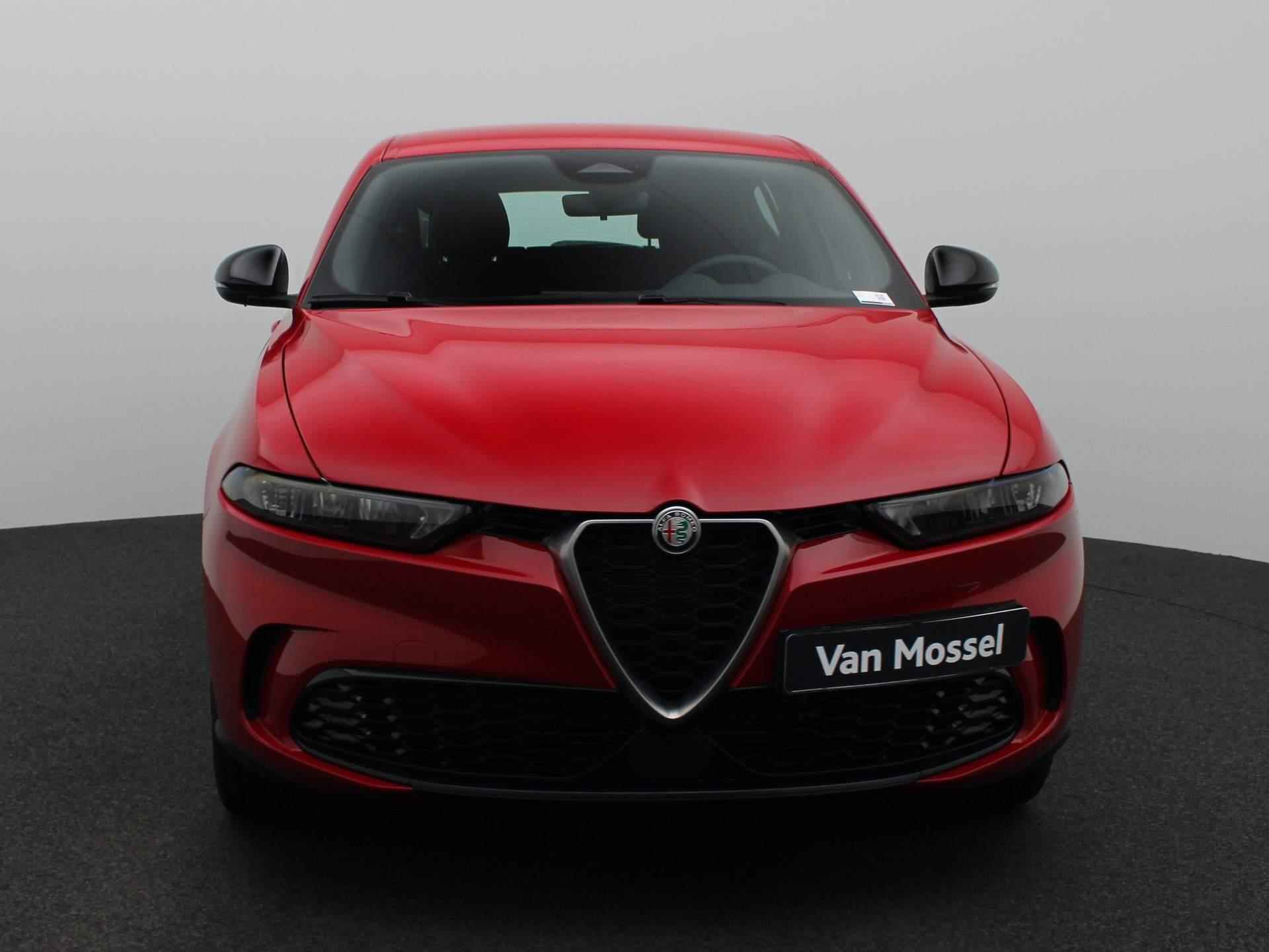 Alfa Romeo Tonale 1.5T Hybrid Super | Climate Controle | Apple Carplay/Android Auto | Parkeersensoren | LMV 18" | Cruise Controle | - 19/28