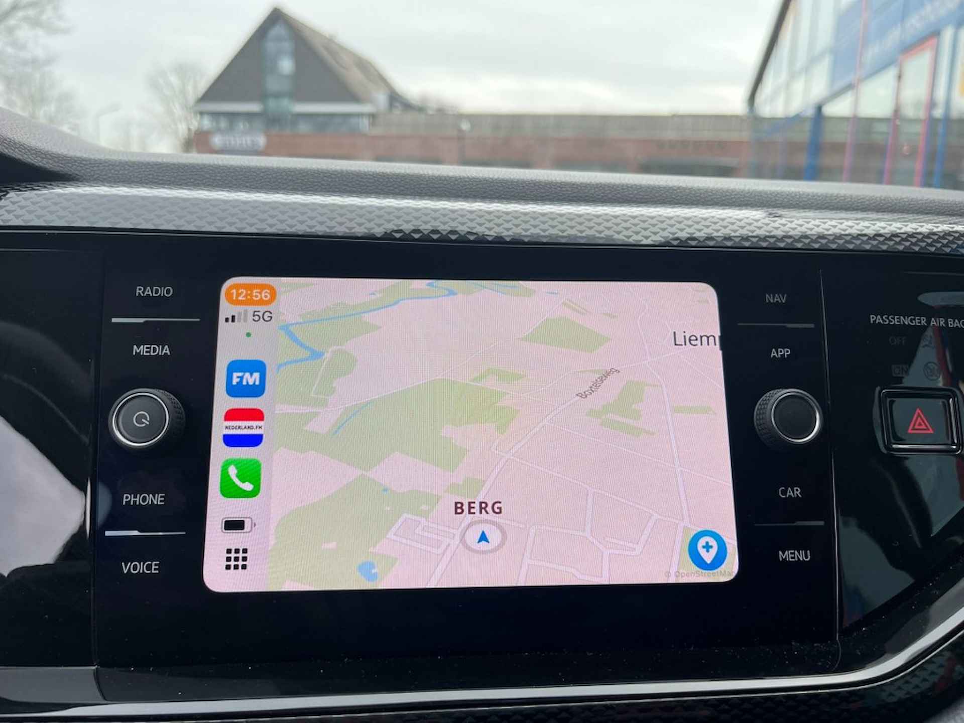 VOLKSWAGEN Polo 1.0 TSi Automaat Navi Carplay Led Airco bj2022 - 11/23