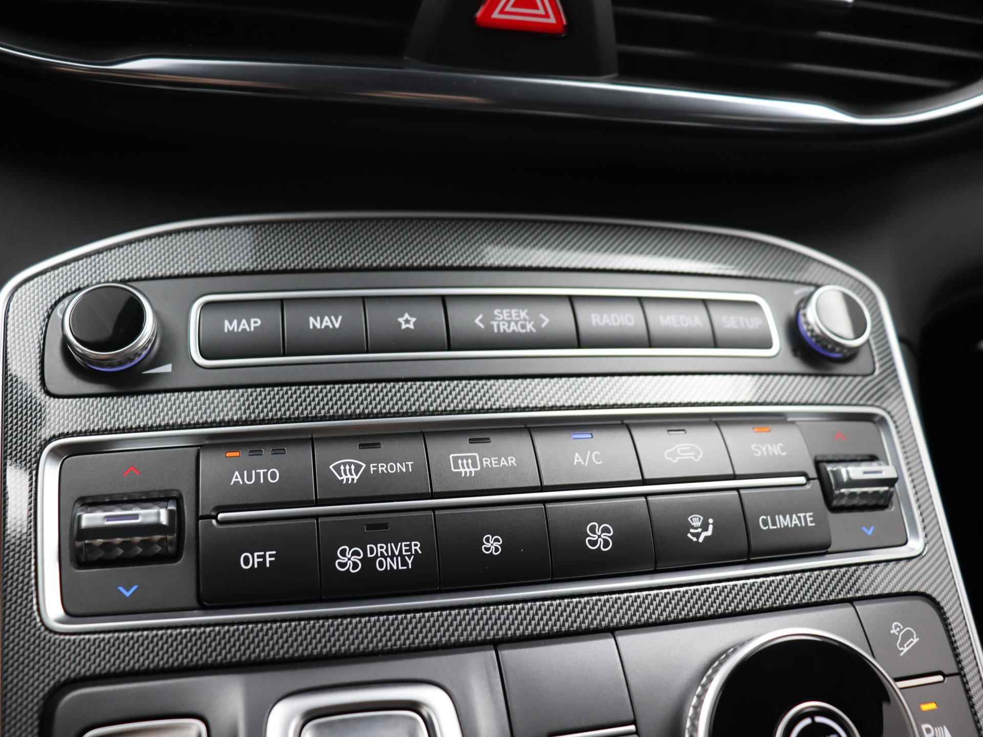 Hyundai Santa Fe 1.6 T-GDI HEV Premium | Outletdeal! | Leer | Stoelventilatie | Stuurverwarming | 360 Camera | Memory | - 16/31