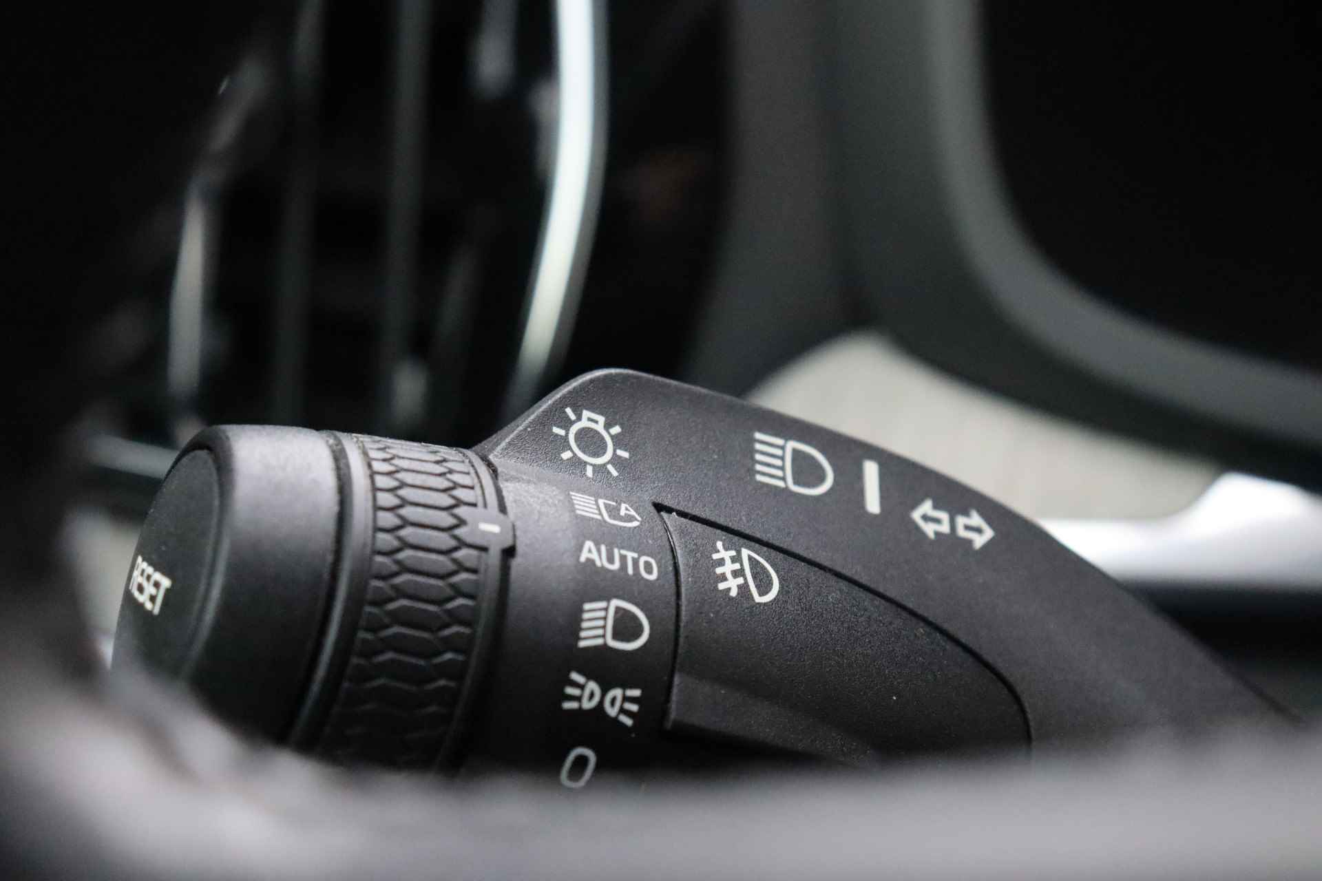 Volvo V60 T6 AWD Recharge Inscription | Trekhaak | Schuifdak | 360° Camera | Harman Kardon | Head-Up Display | Stoel en Stuurwielverwarmin - 32/70