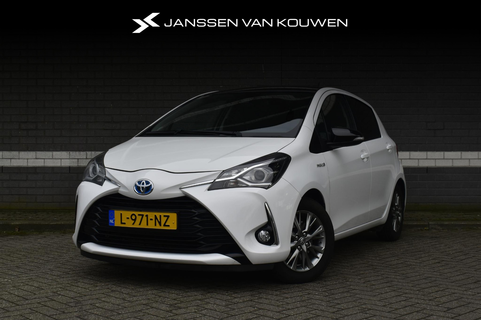 Toyota Yaris 1.5 Hybrid Aspiration / Automaat / Keyless / Camera