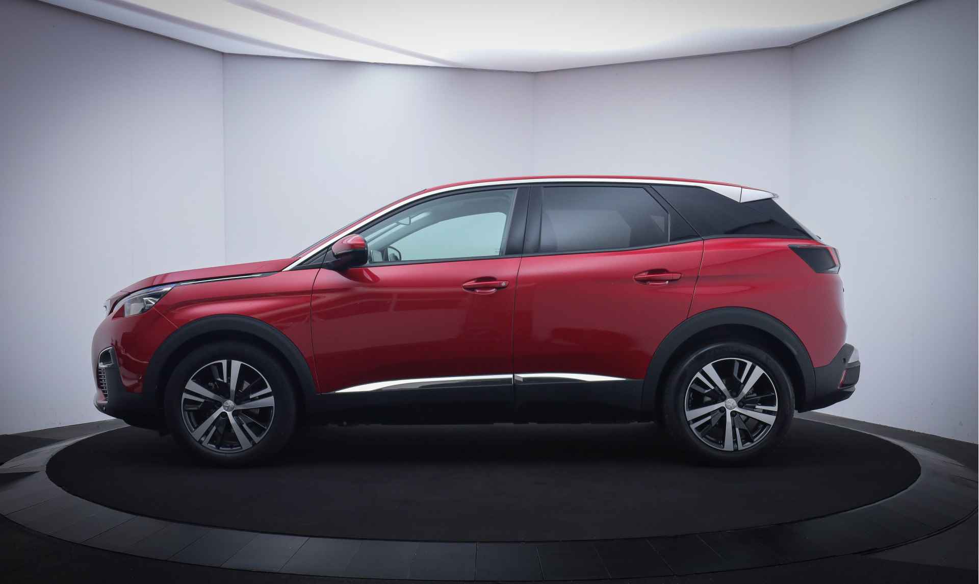 Peugeot 3008 1.2T ALLURE Plus FULL LED/360 CAM/CARPLAY/NAVI/CRUISE/DAB+/HALF LEDER/AFN TREKHAAK/LMV 18'' - 12/25