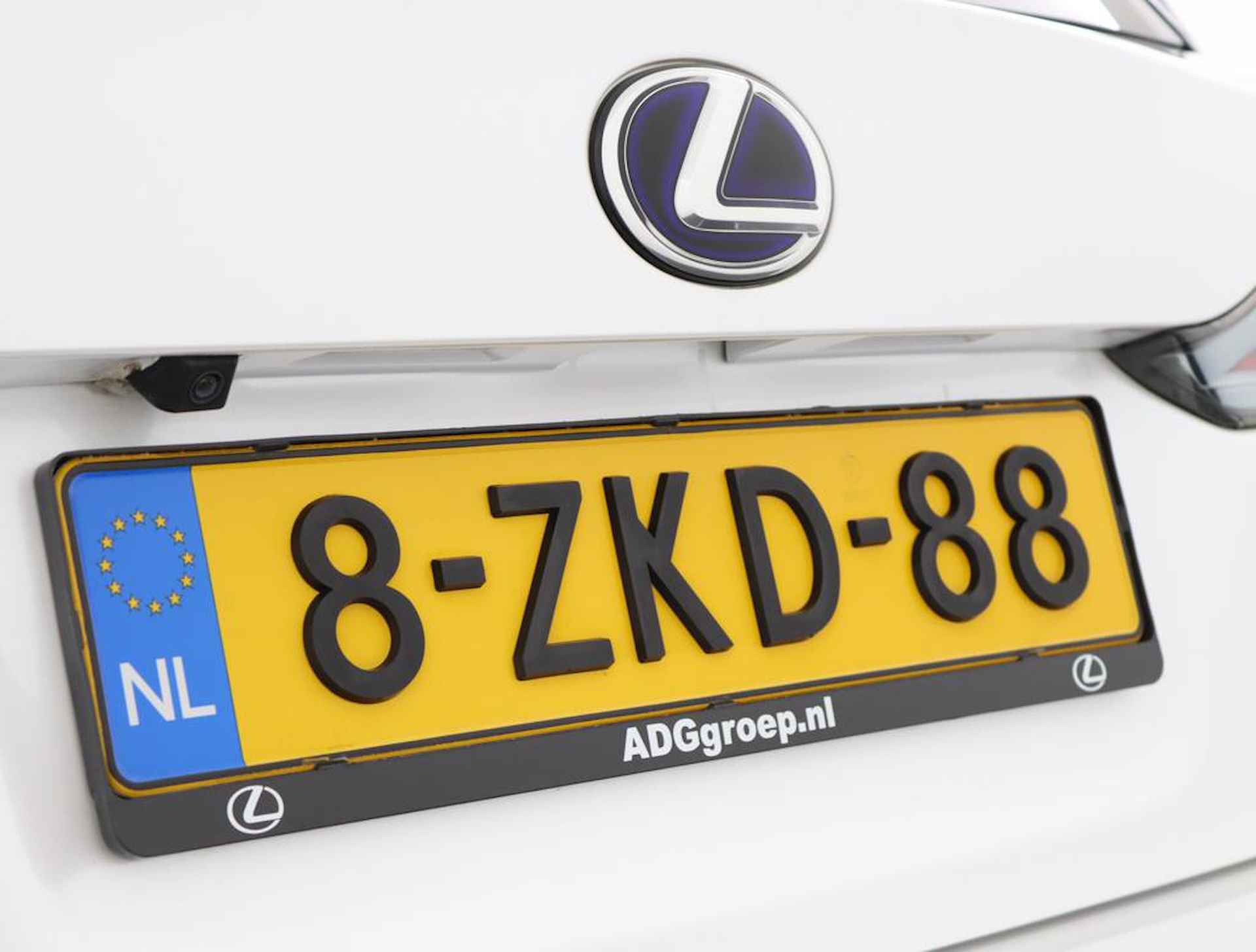 Lexus CT 200h | 17 Inch Lichtmetalen velgen | Navigatie | Dealeronderhouden - 38/53