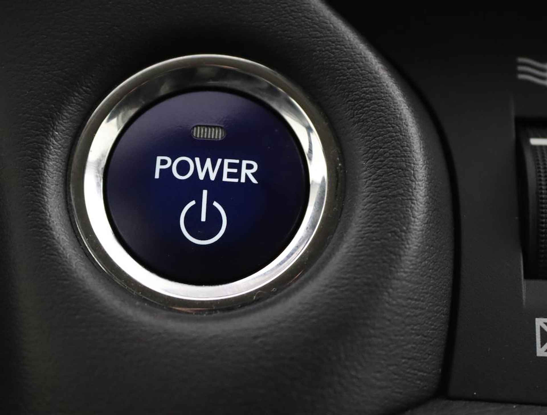 Lexus CT 200h | 17 Inch Lichtmetalen velgen | Navigatie | Dealeronderhouden - 52/53