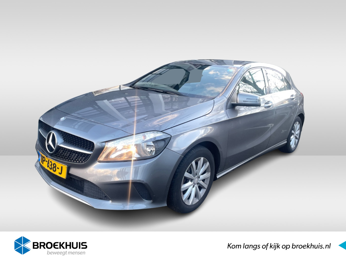 Mercedes-Benz A-Klasse 180 123PK | Leder\Stof | Clima | Stoelverwarming | Cruise | Bluetooth | Navigatie | Parkeersnesoren | 16'' Lichtmetaal | Beschikbaar Eind Februari!