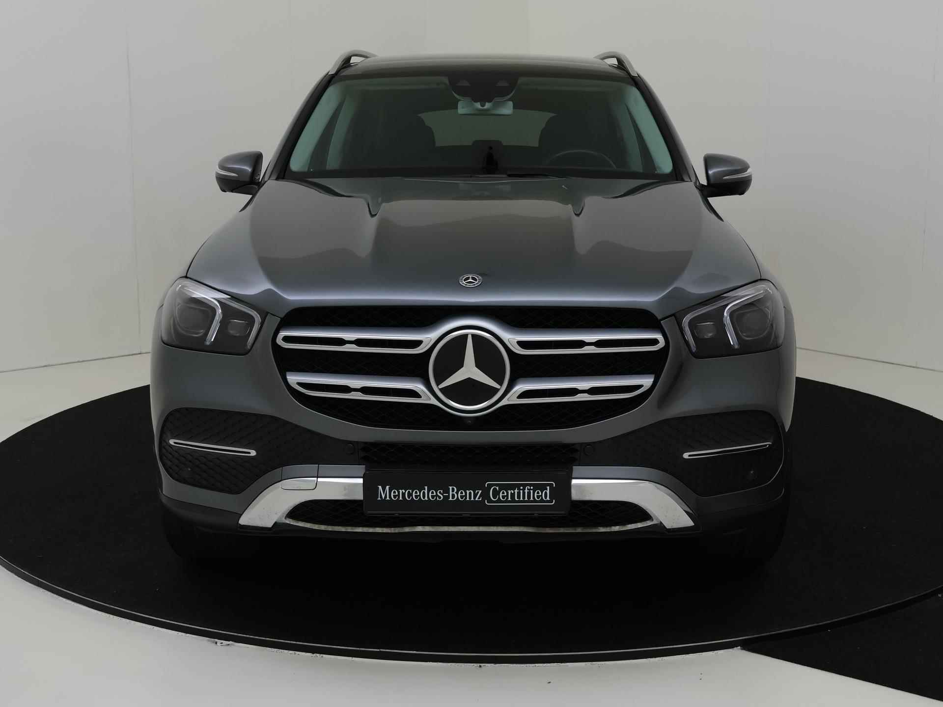 Mercedes-Benz GLE-klasse 300d / Stoelverwarming / 360Graden-Camera / Panaroma-schuifdak / Memory-Stoelen / Trekhaak / - 9/37