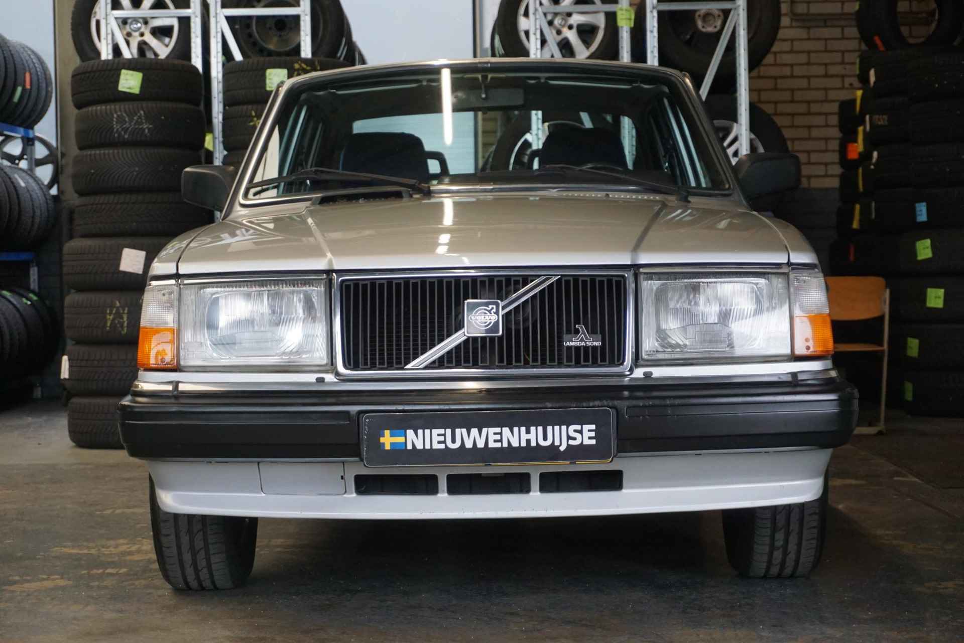 Volvo 240 2.3 GL | Trekhaak | Elektr. bedienbare ramen | Automaat | LM Turbo velgen 16" | Nederlandse auto | - 15/44