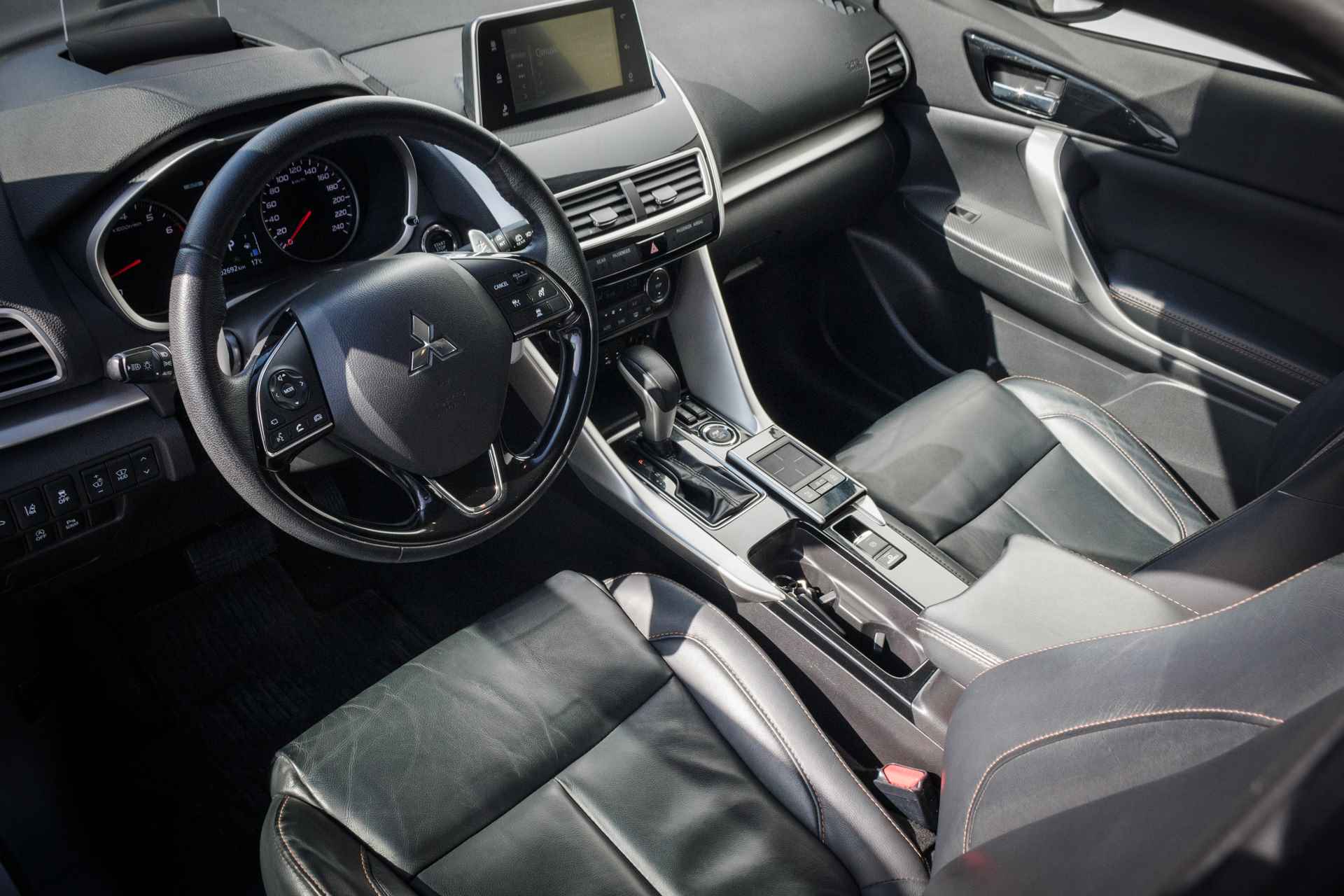 Mitsubishi Eclipse Cross 1.5 163 PK DI-T 4WD Instyle RIJKLAAR AUTOMAAT leder I Automaat I Pano Dak | 4 Wiel Drive  |Trekhaak | - 8/34