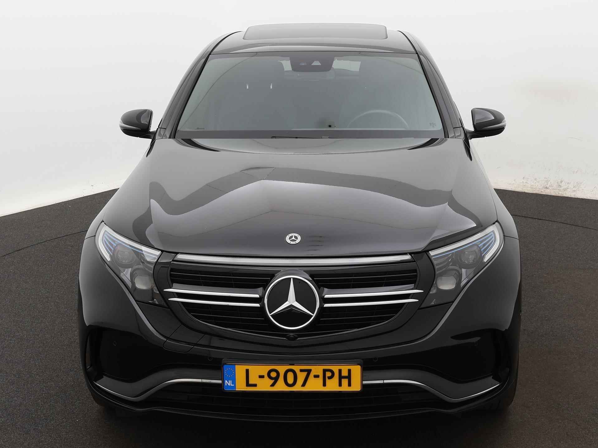 Mercedes-Benz EQC 400 4MATIC AMG Premium 80 kWh 8% Bijtelling TREKHAAK 1.800KG - 15/43