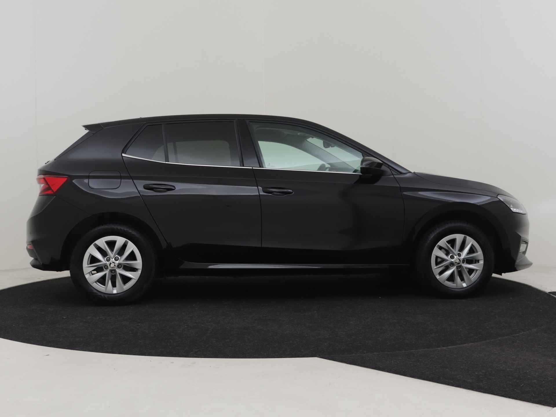 Škoda Fabia 1.0 TSI 111PK Business Edition | Fabrieksgarantie 2027 | Climate Control | App Connect | DAB Ontvanger | Cruise Control | 15''LM - 12/32