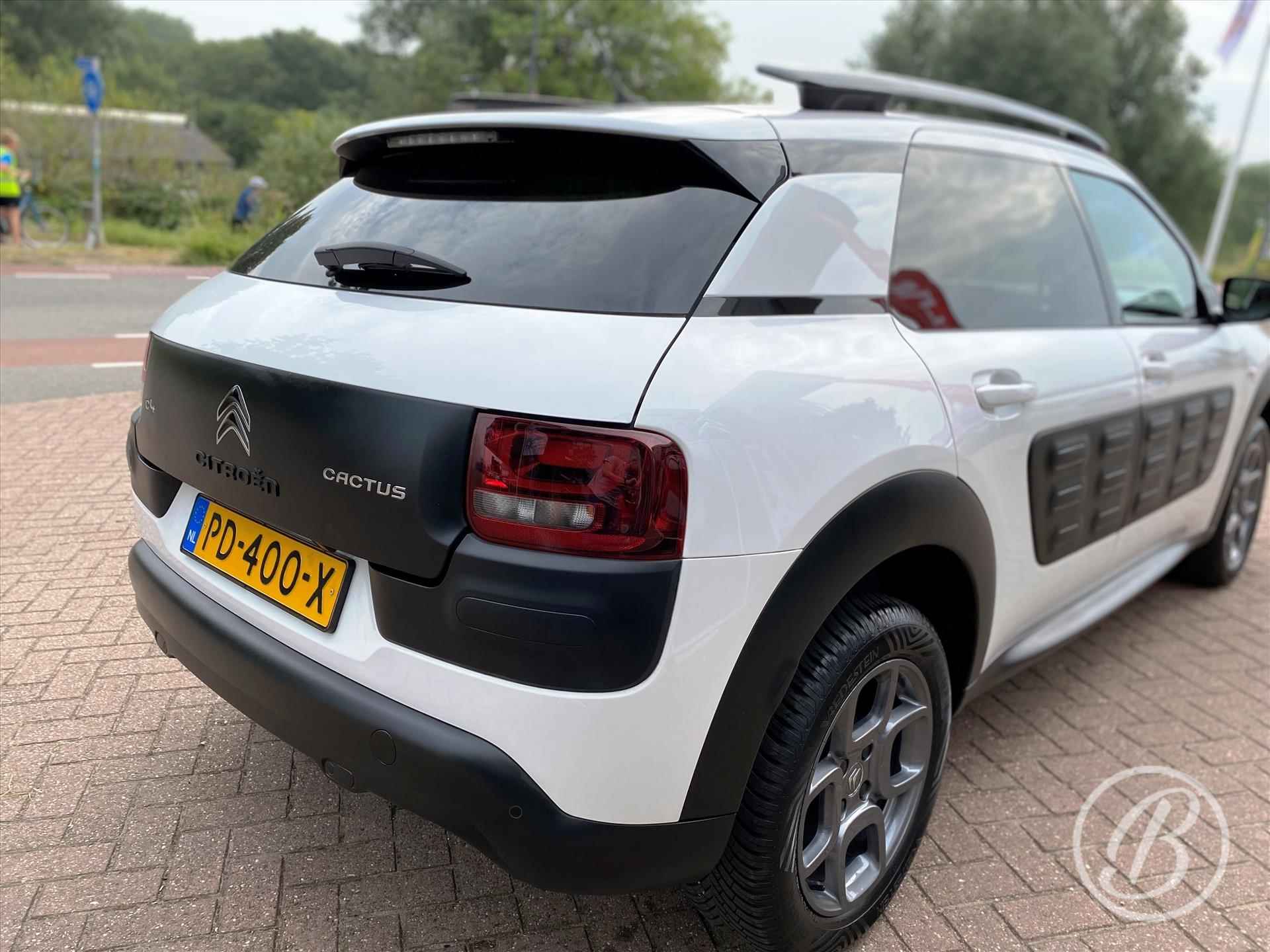 CITROEN C4 Cactus VTi 82pk ETG-AUTOMAAT SHINE | trekhaak, camera, parkeersensoren, navigatie, 16 inch velgen, climate- en cruise control - 40/60