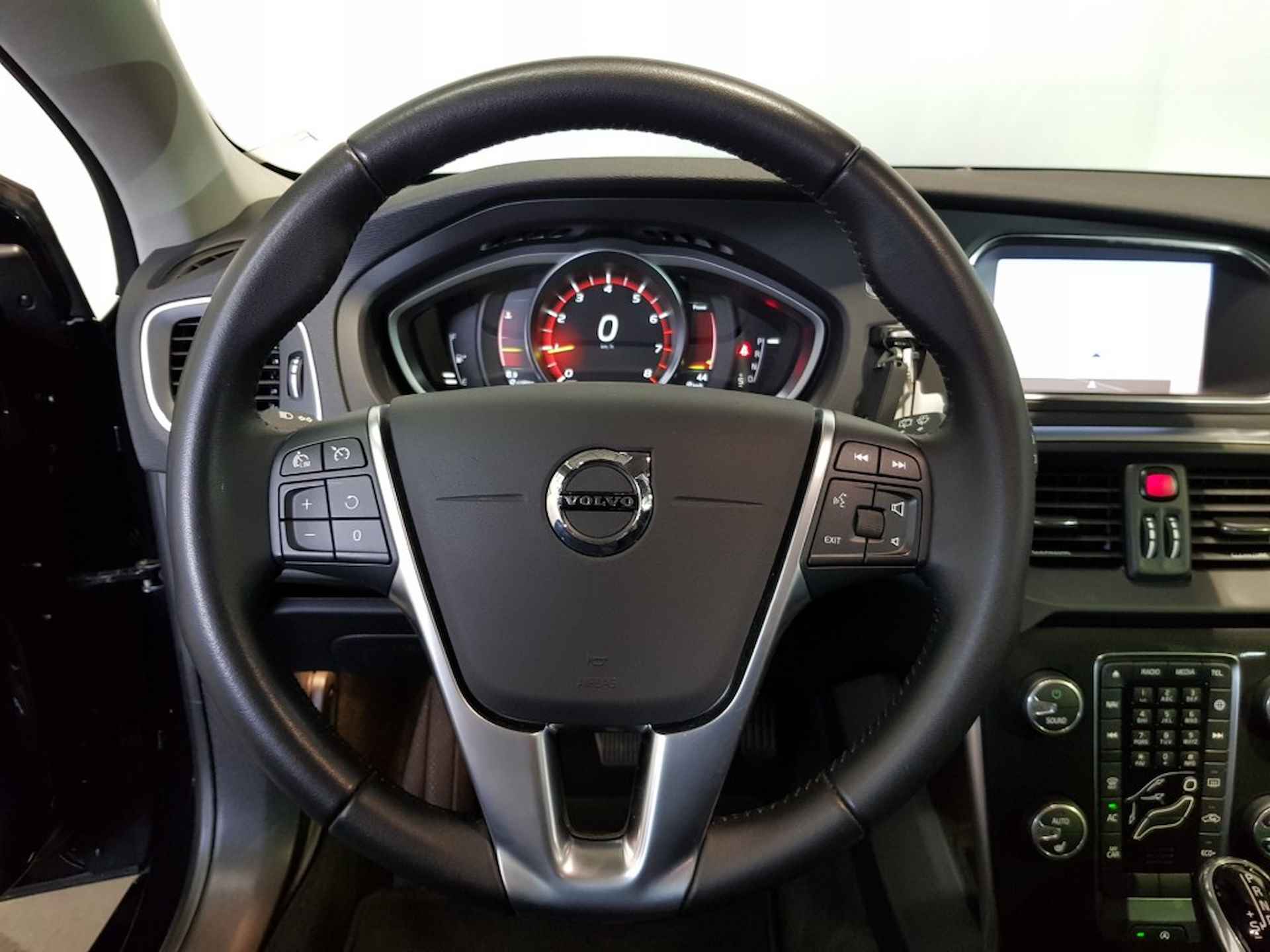 VOLVO V40 1.5 T2 Polar+ / LED / Navi / NL Auto - 22/25