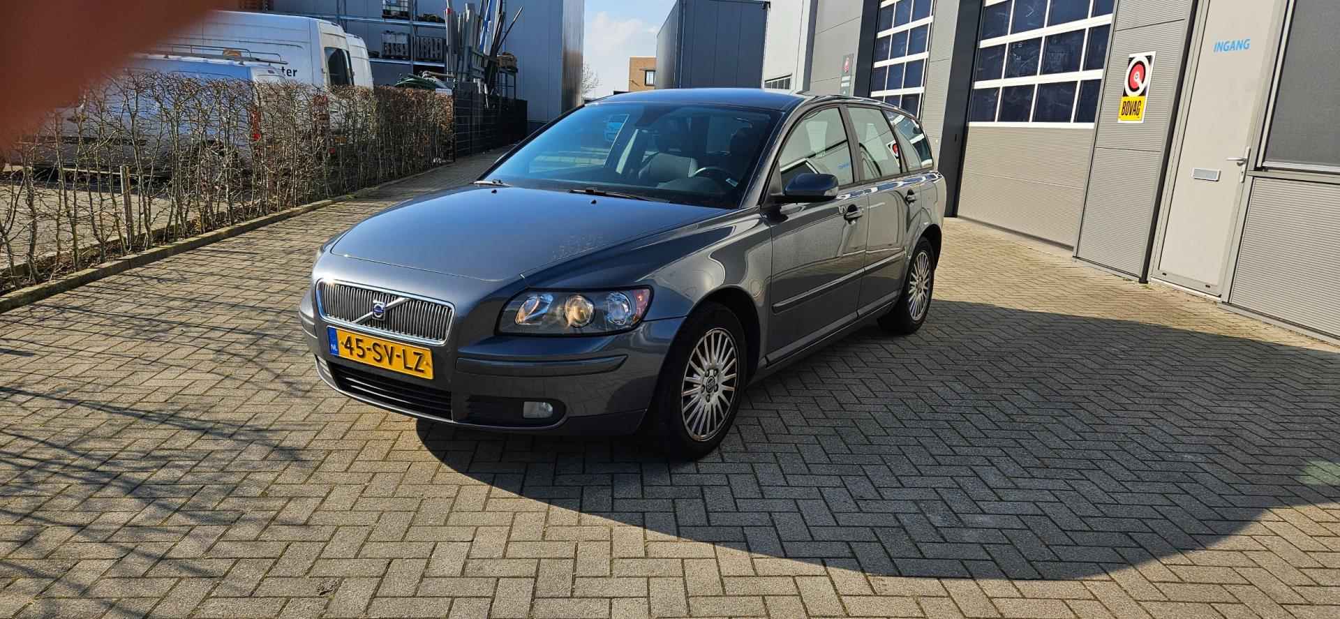 Volvo V50 2.4 Edition II - 4/16