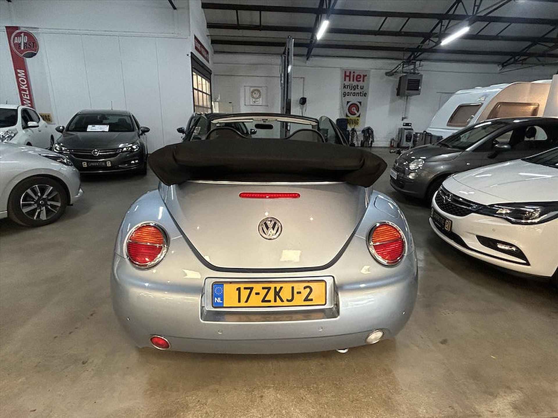 Volkswagen New Beetle Cabriolet 2.0 - 7/12