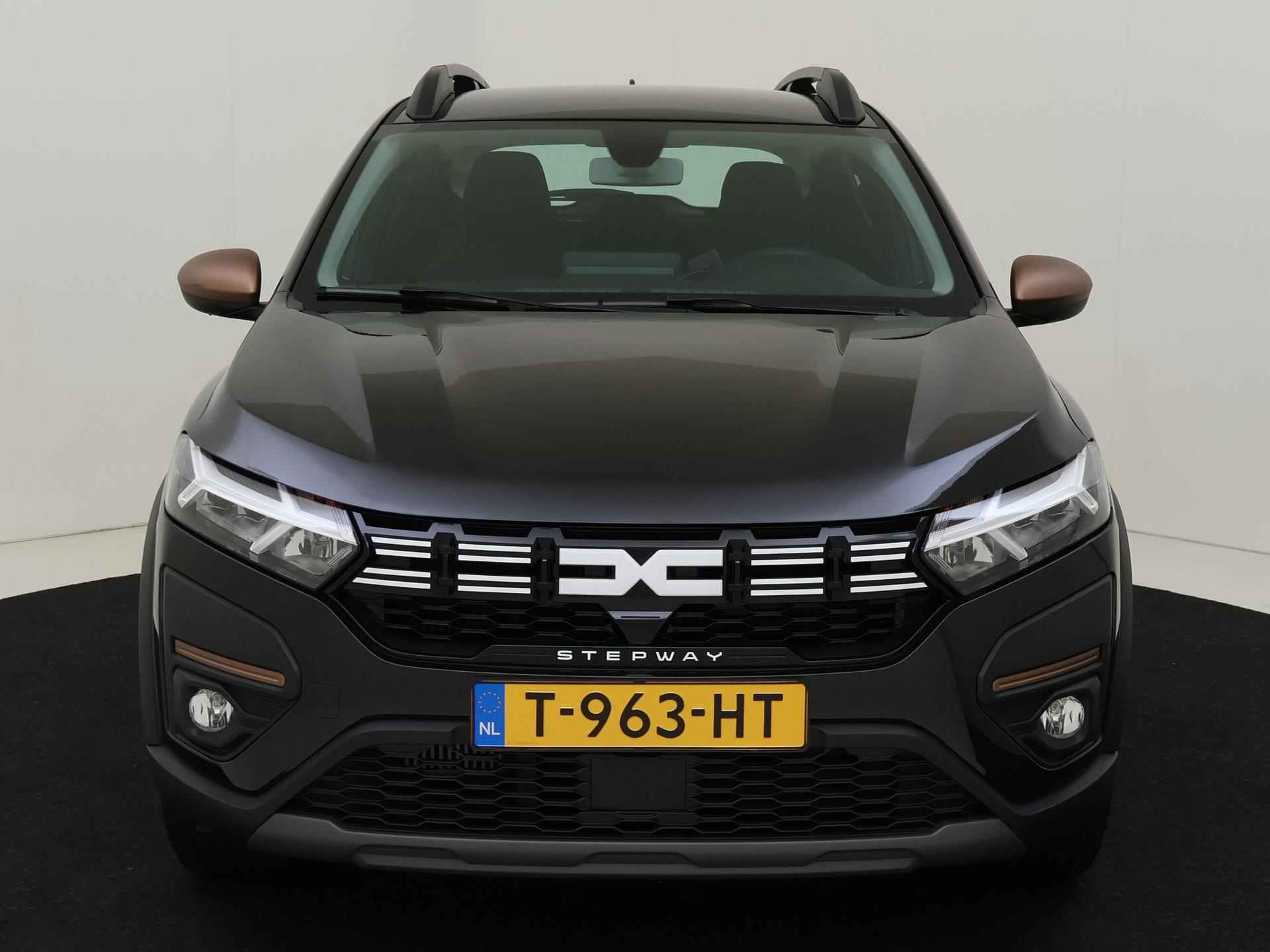 Dacia Sandero Stepway 1.0 TCe 100 ECO-G Extreme | 1e Eigenaar / Camera / Navi / Keyless - 9/25