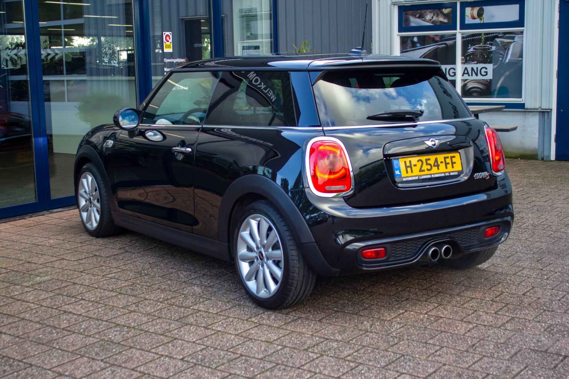 Mini Mini 2.0 Cooper S JCW Serious Business Dubbel Panodak Harman Kardon Leder - 14/49