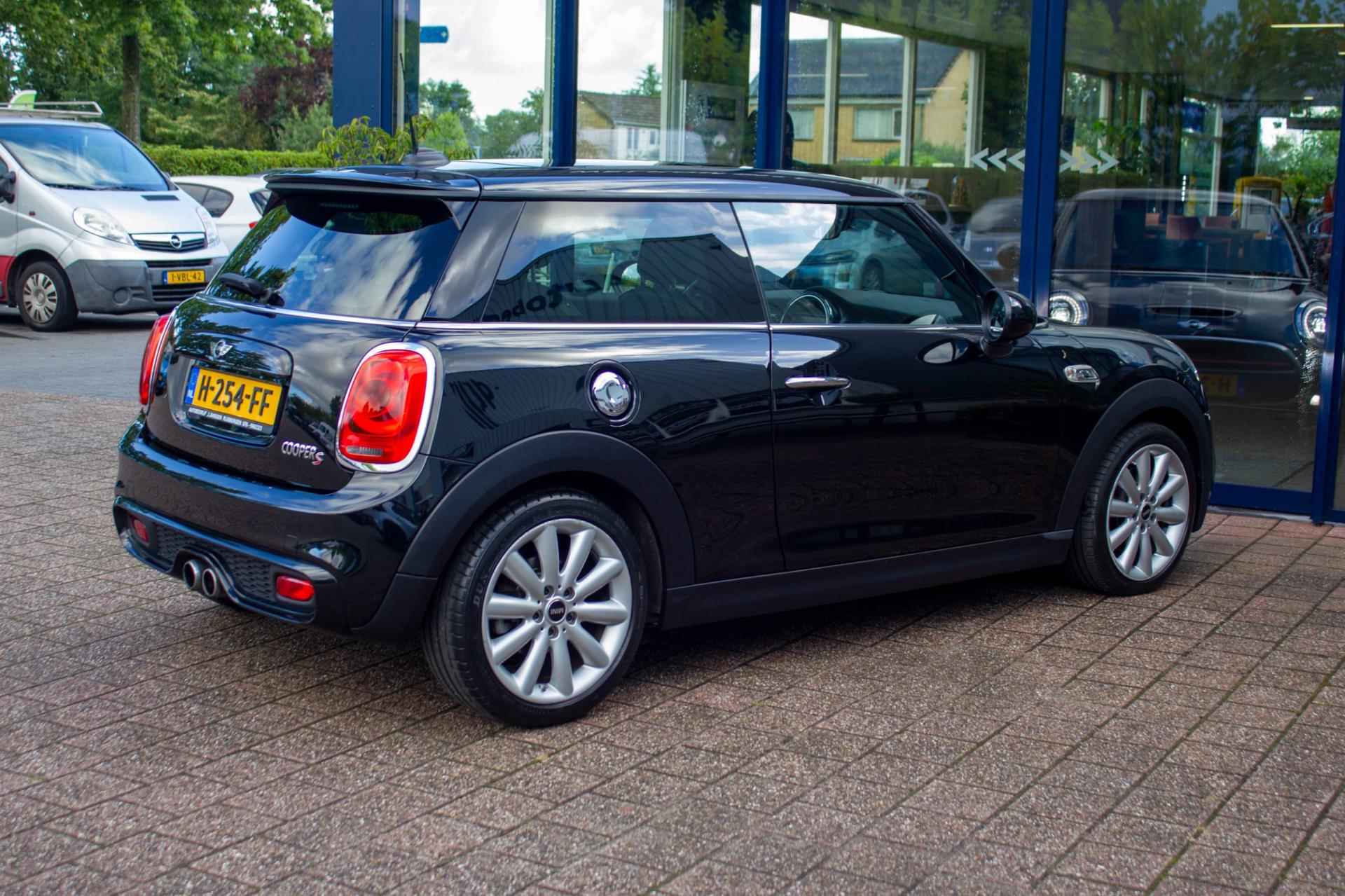 Mini Mini 2.0 Cooper S JCW Serious Business Dubbel Panodak Harman Kardon Leder - 16/49