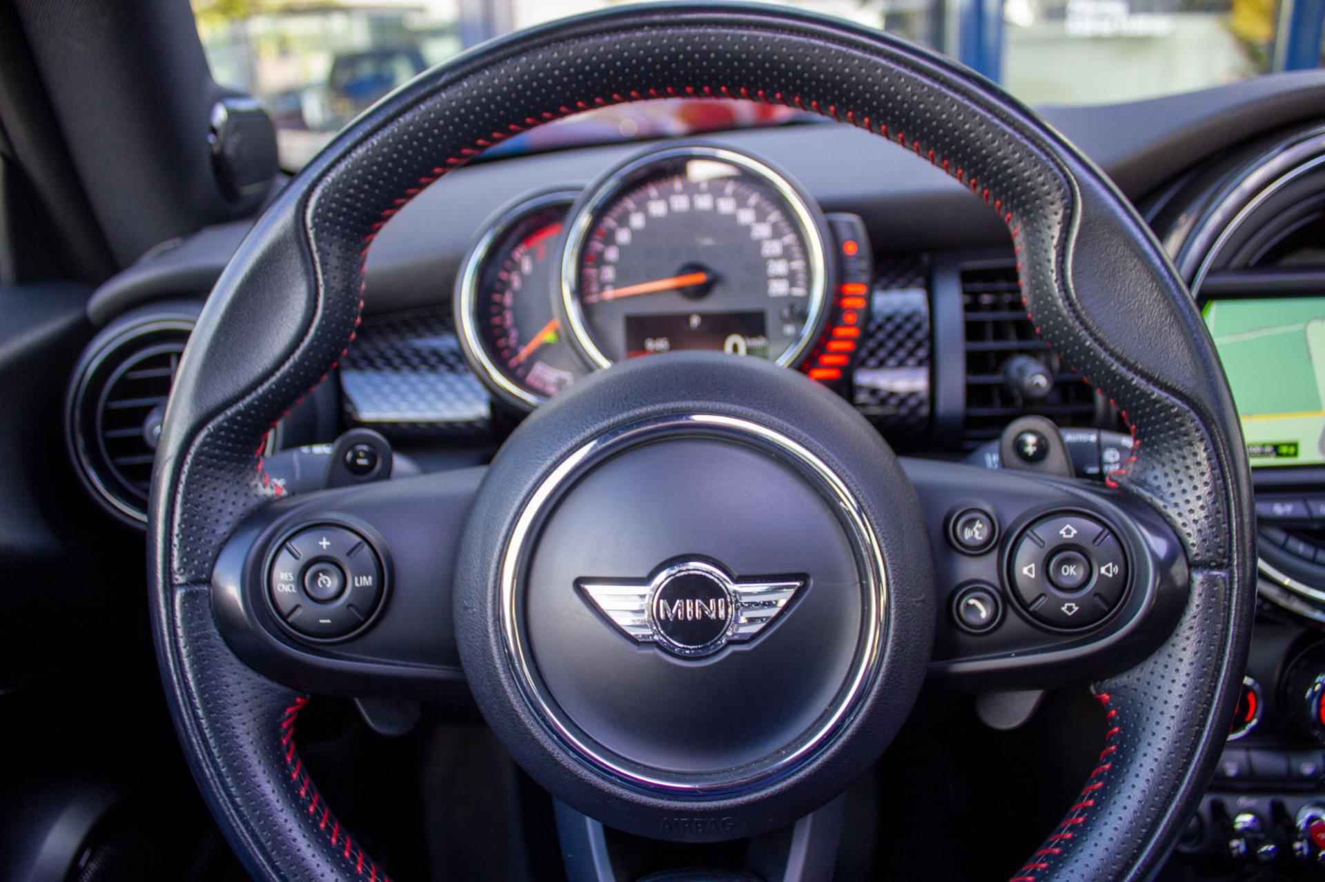 Mini Mini 2.0 Cooper S JCW Serious Business Dubbel Panodak Harman Kardon Leder - 35/49