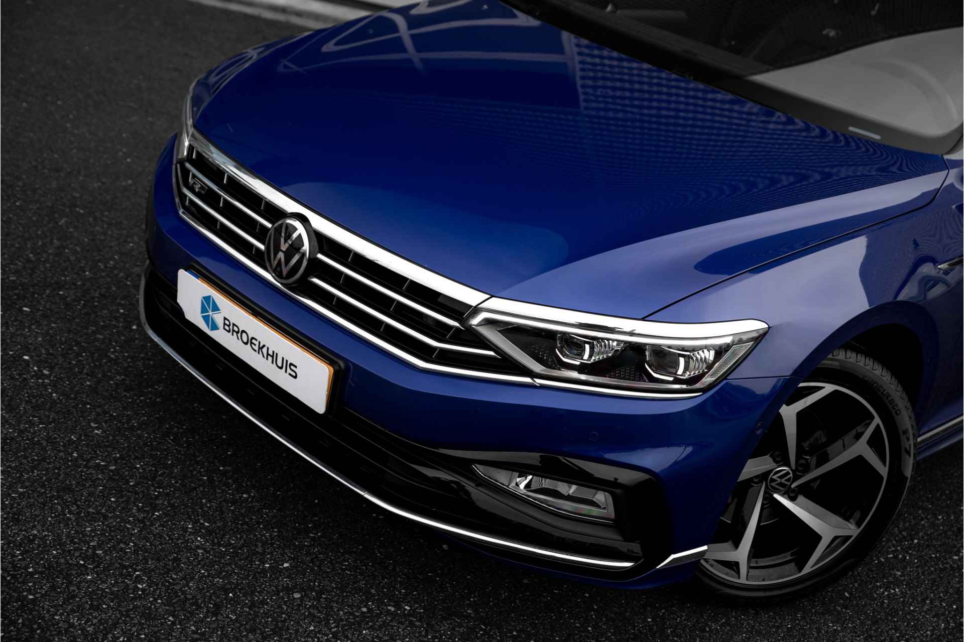 Volkswagen Passat Variant R-Line Business 2.0 140 kW / 190 pk TSI DSG | Panorama Dak | Leder | - 22/38