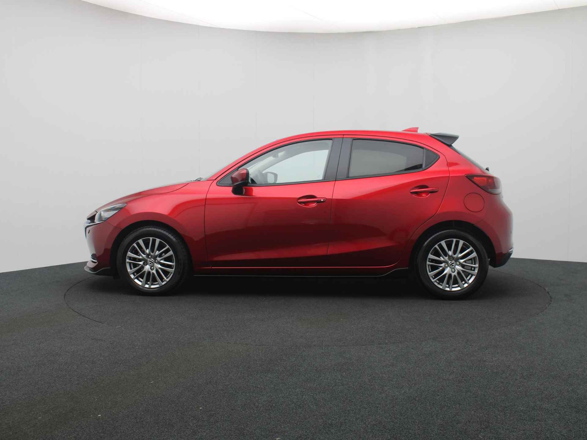 Mazda 2 1.5 Skyactiv-G Luxury i-Activesense met aero pakket : dealer onderhouden - 3/45