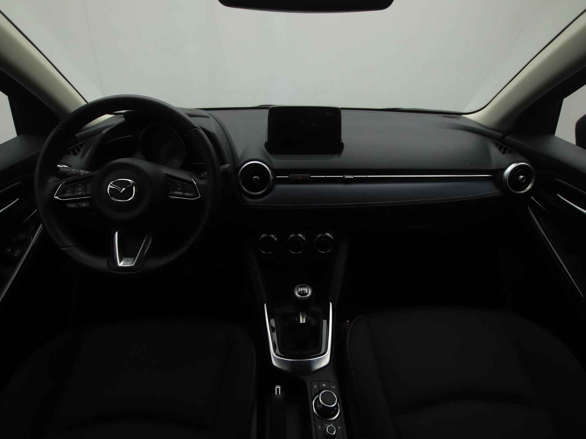 Mazda 2 1.5 Skyactiv-G Luxury i-Activesense met aero pakket : dealer onderhouden - 21/45