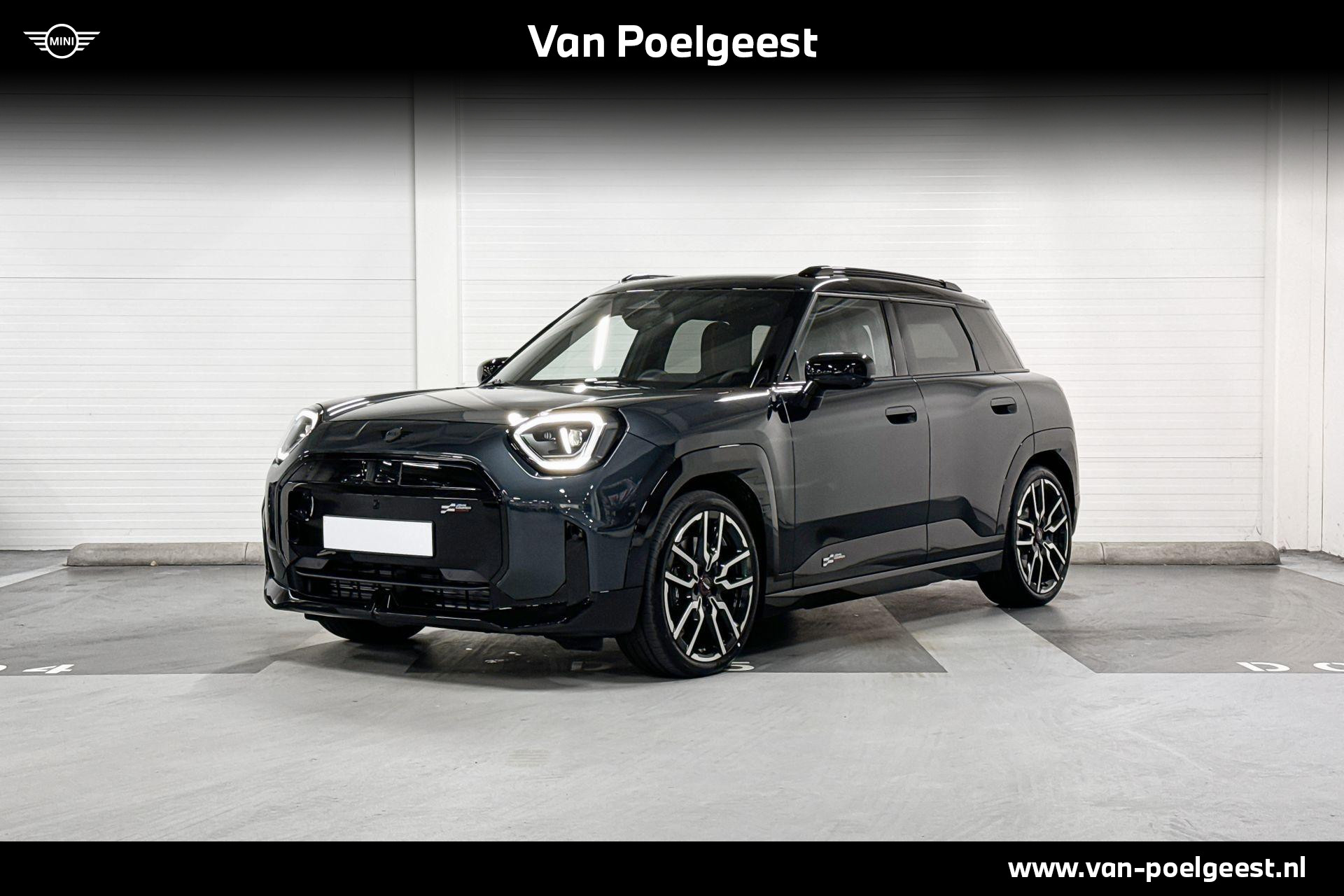 MINI Aceman SE | John Cooper Works Uitvoering | Pakket XL | Dak en spiegelkappen in Jetblack