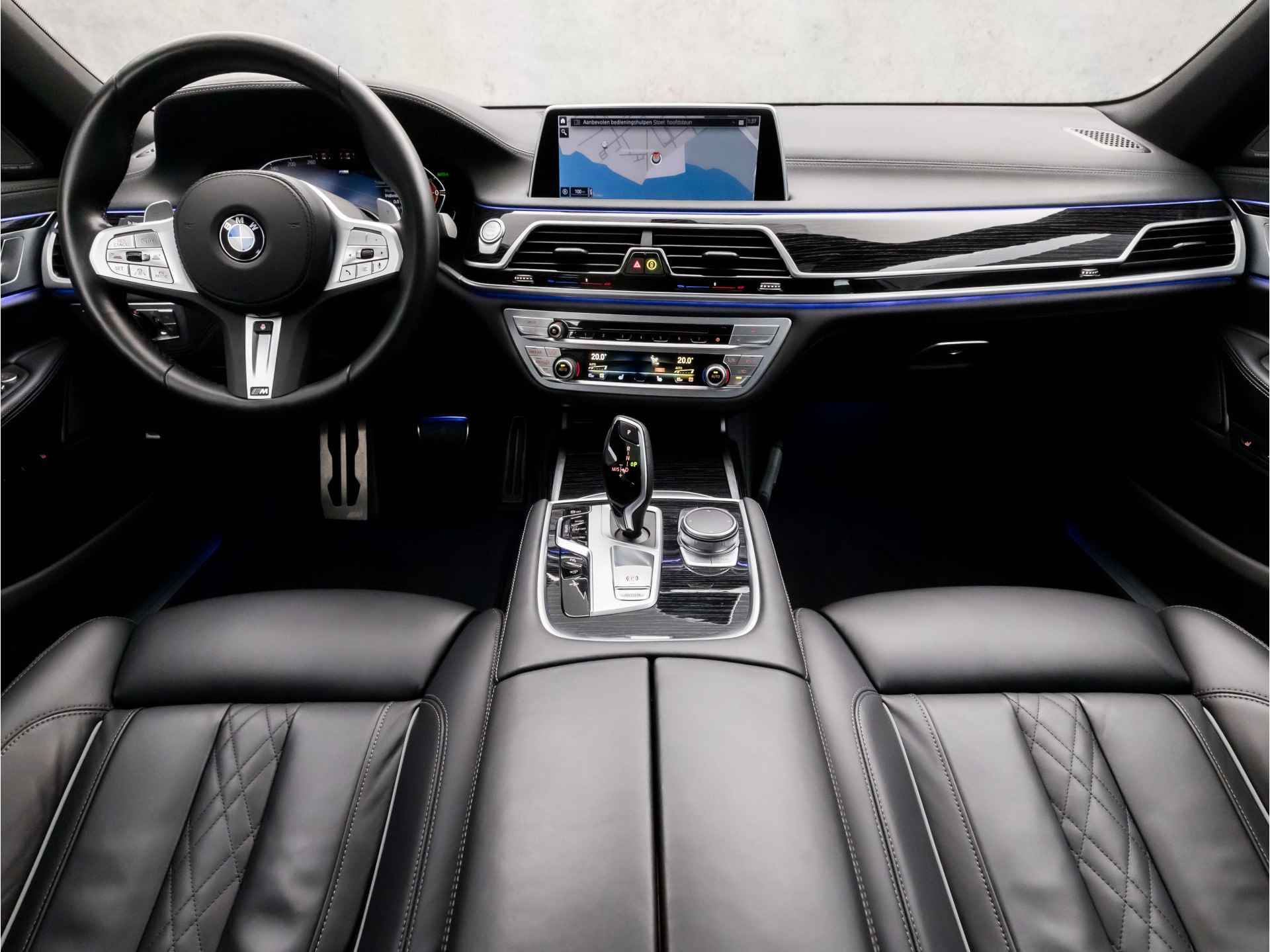 BMW 7 Serie 740d xDrive High Executive M Sport 351Pk automaat (SCHUIFDAK, APPLE CARPLAY, BMW PREMIUM GARANTIE, ALARM KLASSE 5, LUCHTVERING, COMFORTSTOELEN MET MASSAGE, DISPLAY KEY, SFEERVERLICHTING, SOFTCLOSE, LASER LED, HEAD-UP DISPLAY, - 6/49