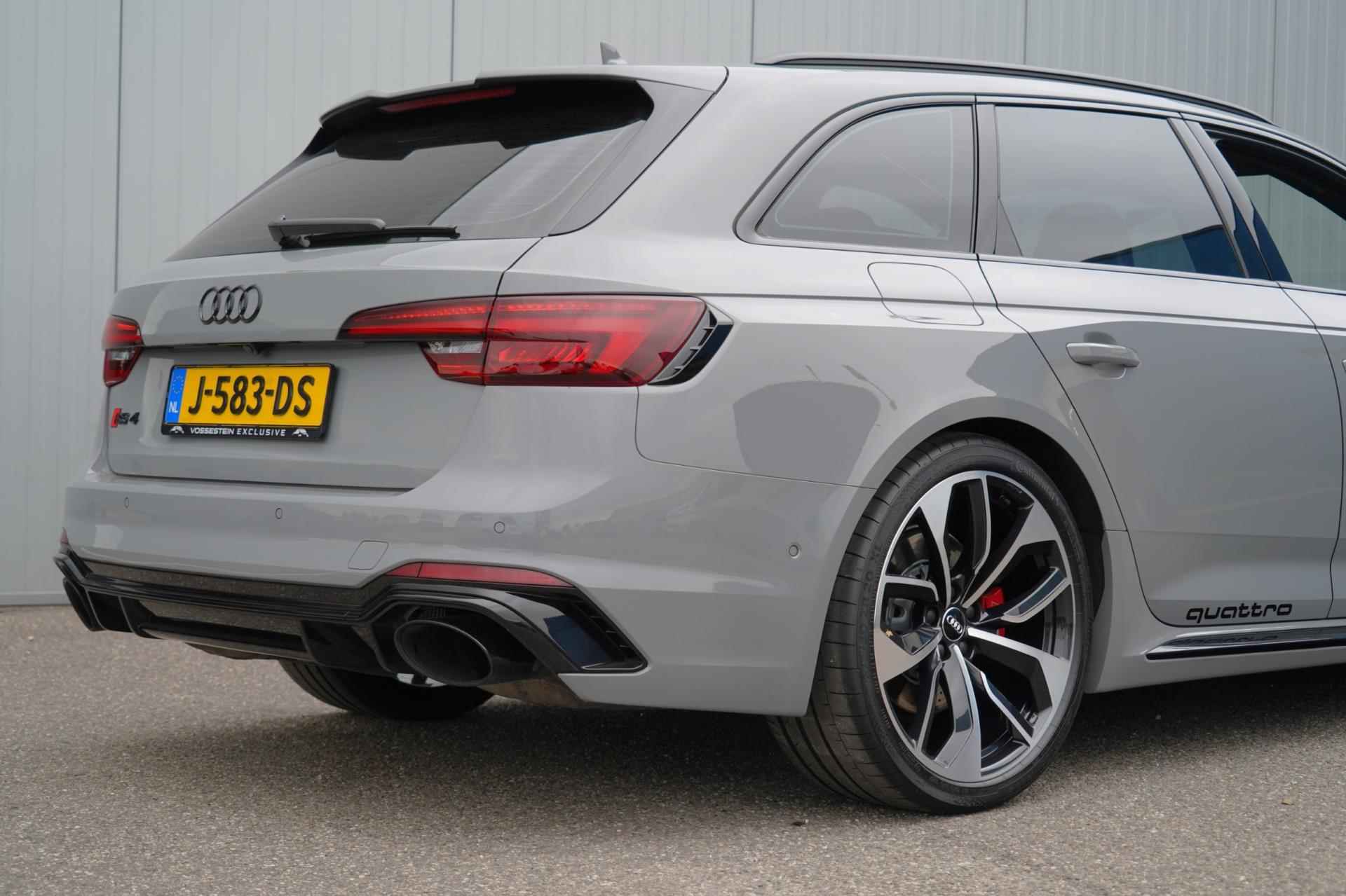 Audi RS4 Avant 2.9 TFSI Quattro / RS Dynamic pack / RS Sportuitlaat / RS Design pack / Panoramadak / B&O / Dealer onderhouden! - 41/53